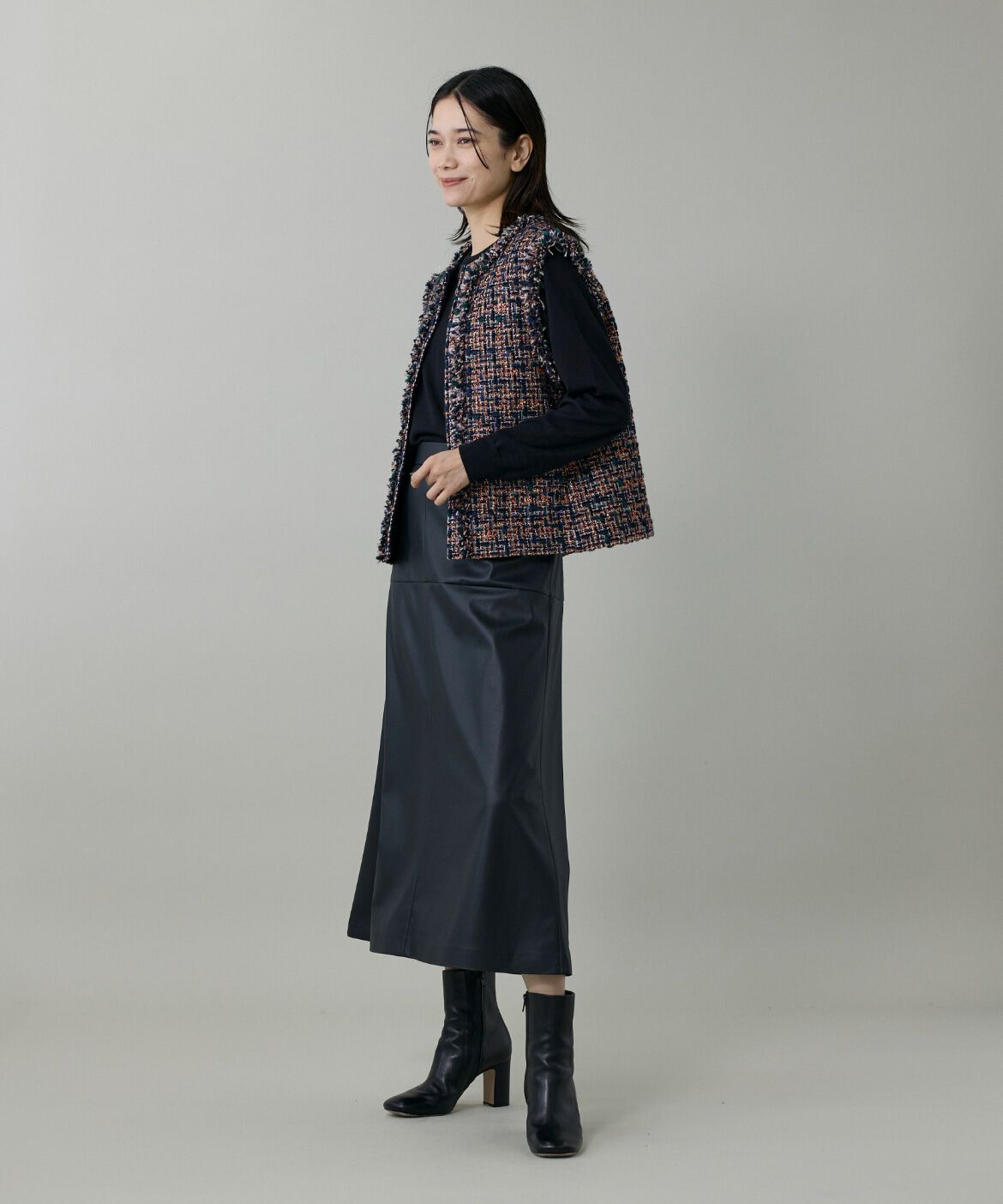 INED「クルーネックプルオーバー」|ニット・セーター|