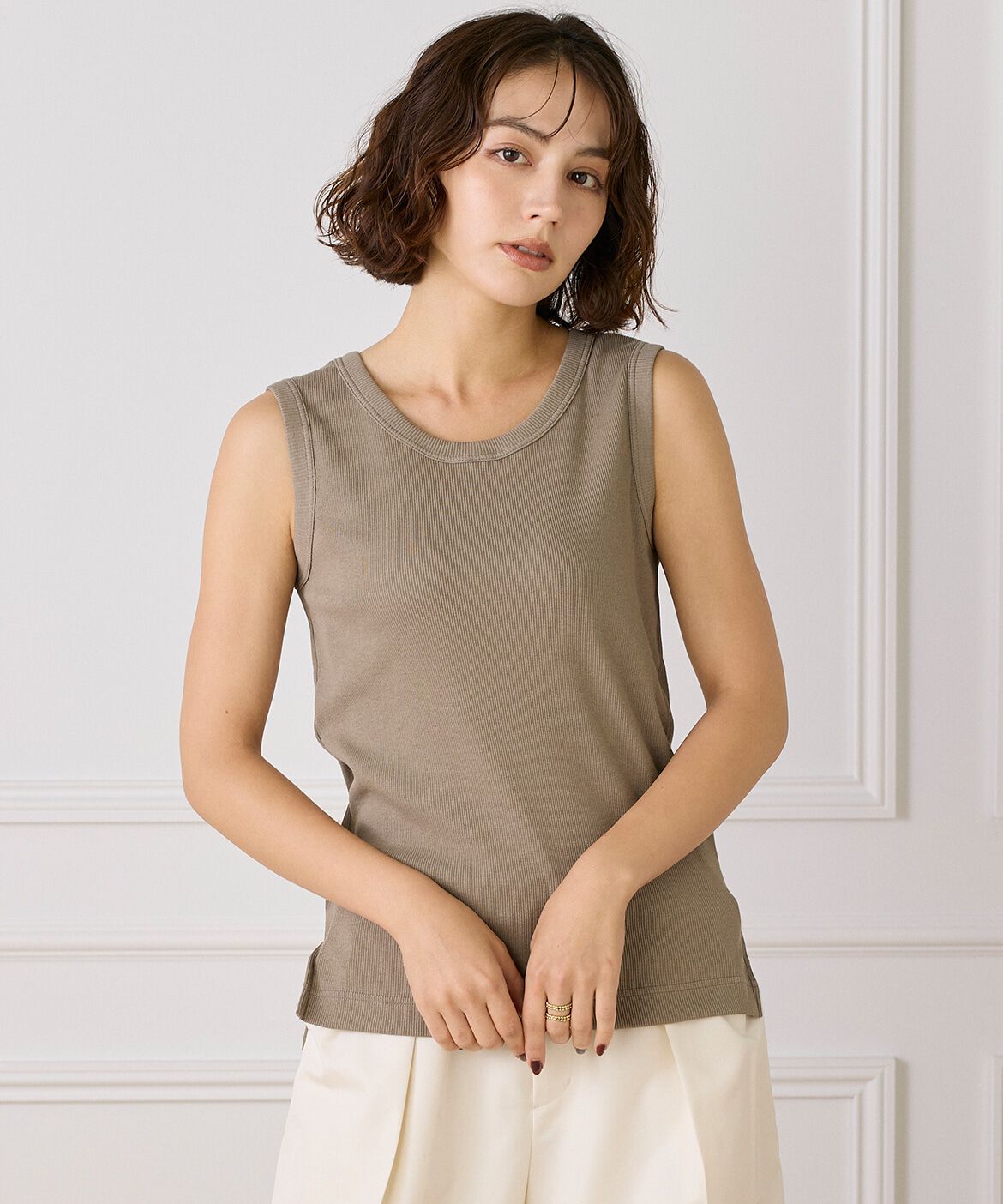 INED「コットンリブタンクトップ《YVON》」|タンクトップ|カーキ3