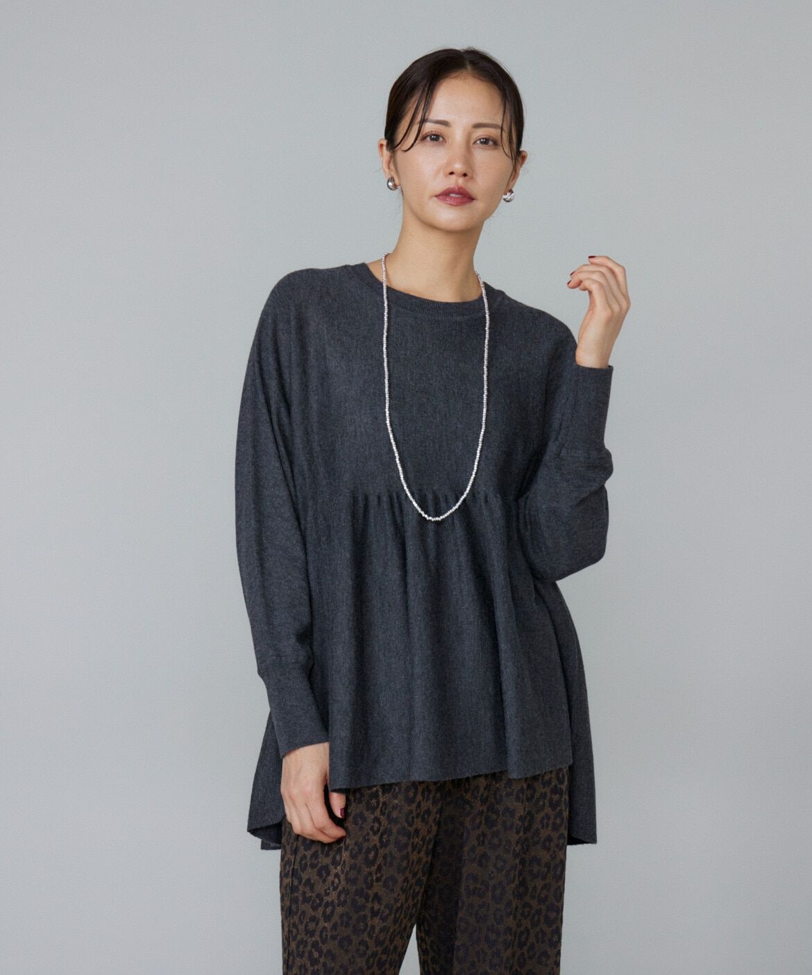 Le Souk「《大きいサイズ》ヘムギャザーニットプルオーバー」|ニット・セーター|