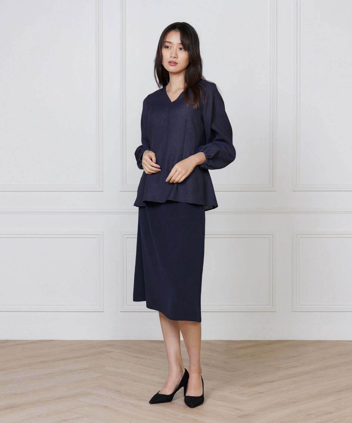 INED「Vネックブラウス」|シャツ・ブラウス|