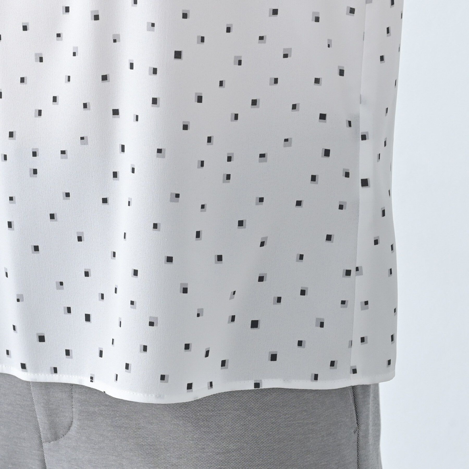 UNTITLED「タックディティールブラウス」|シャツ・ブラウス|