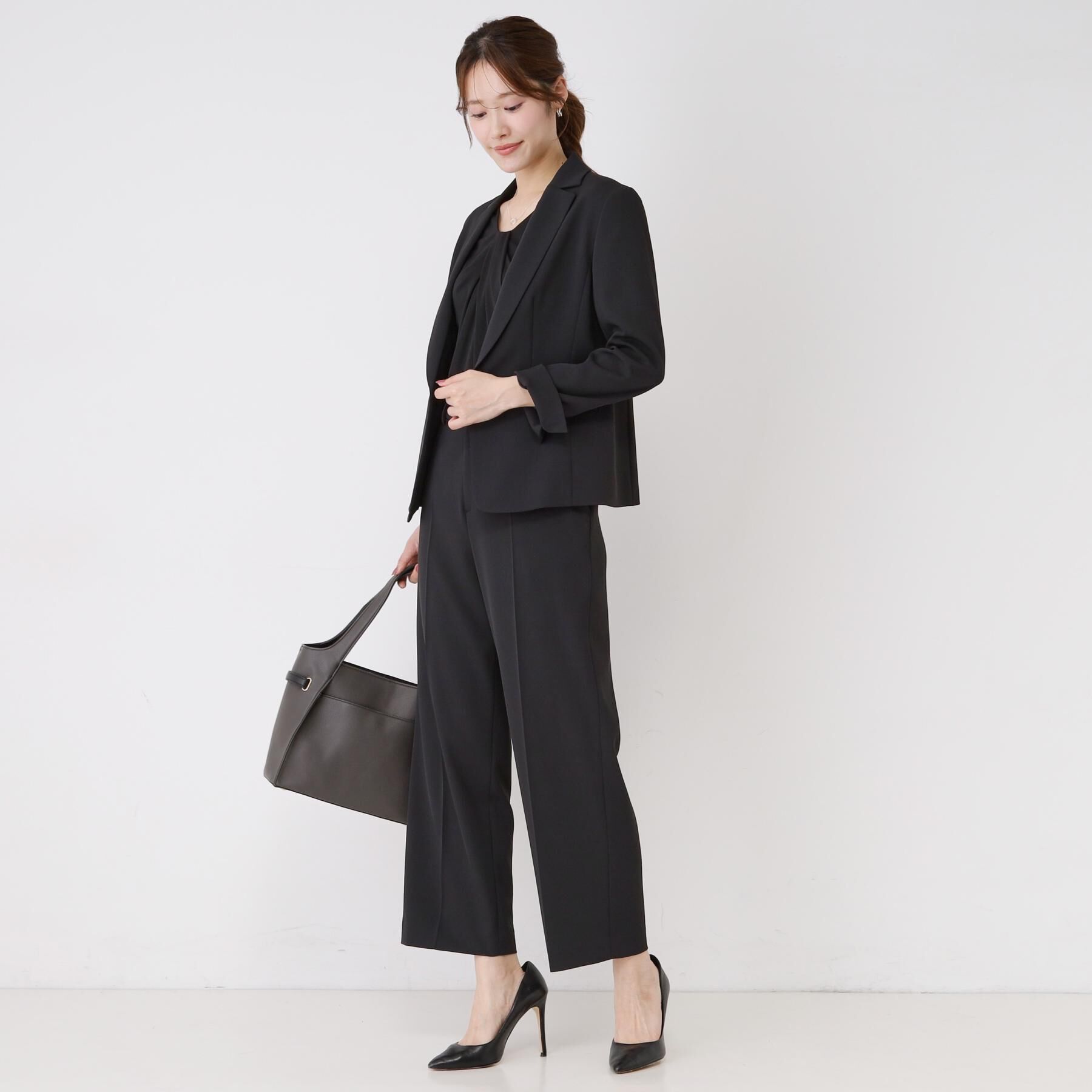 COUP DE CHANCE「【手洗い可／日本製／伸縮性／スーツ可】センタープレス入りストレートワイドパンツ」|その他|