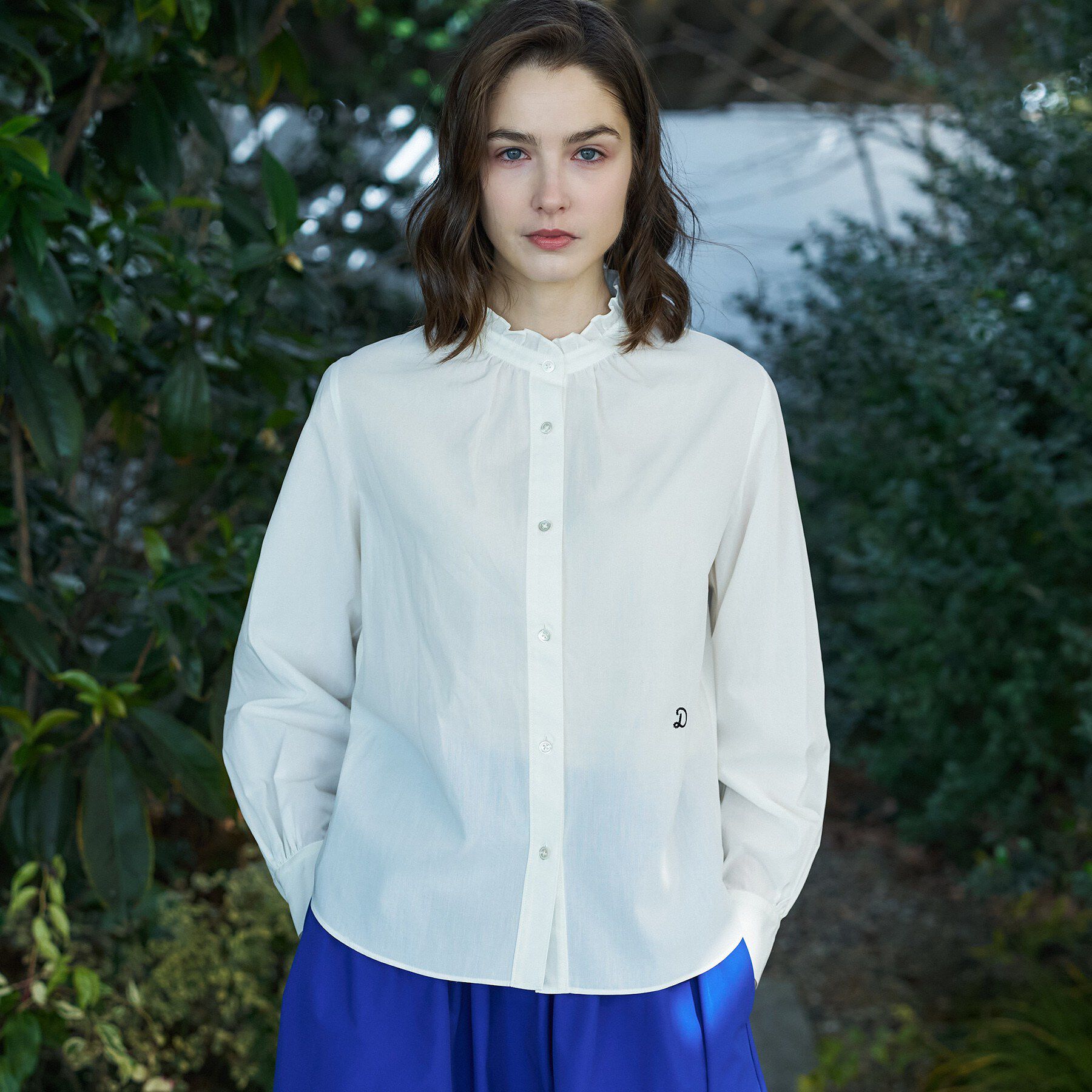 DRESSTERIOR「スタンドフリルネックブラウス」|シャツ・ブラウス|