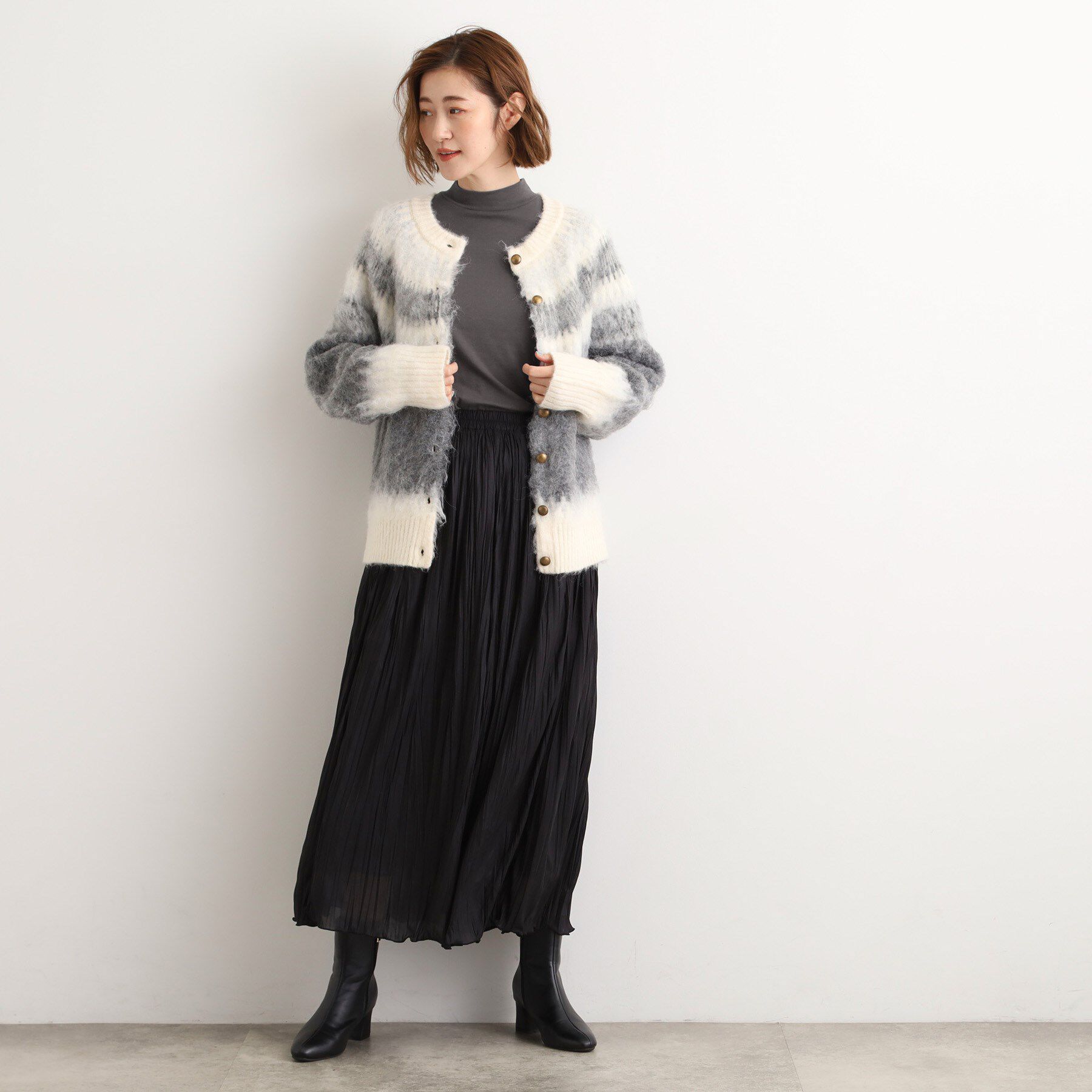 grove「【吸湿発熱】秋冬のレイヤードを格上げ　コットンハイネックプルオーバー」|Tシャツ・カットソー|