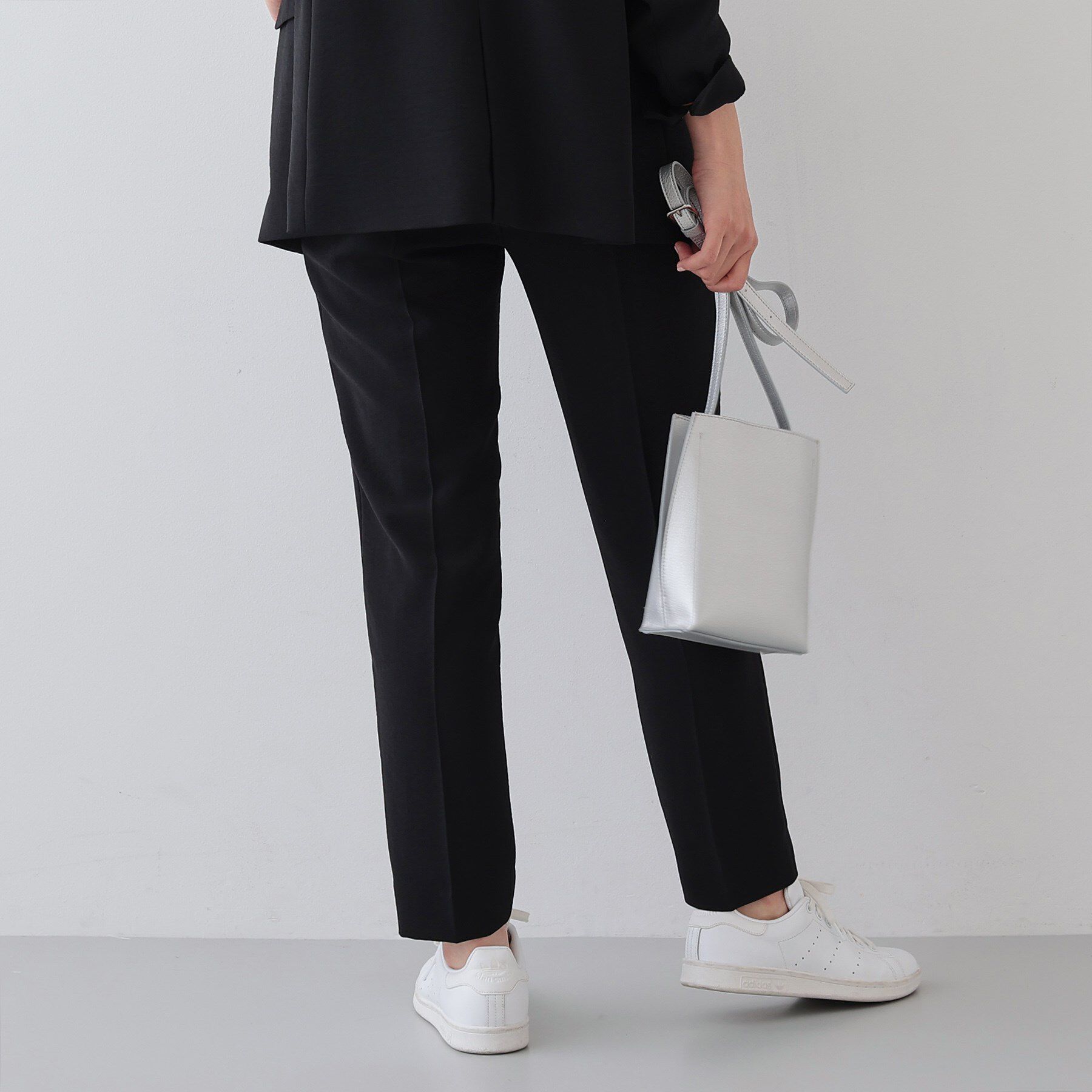 INDIVI「【着る日傘/遮熱/UVケア】タックテーパードパンツ」|スーツ|