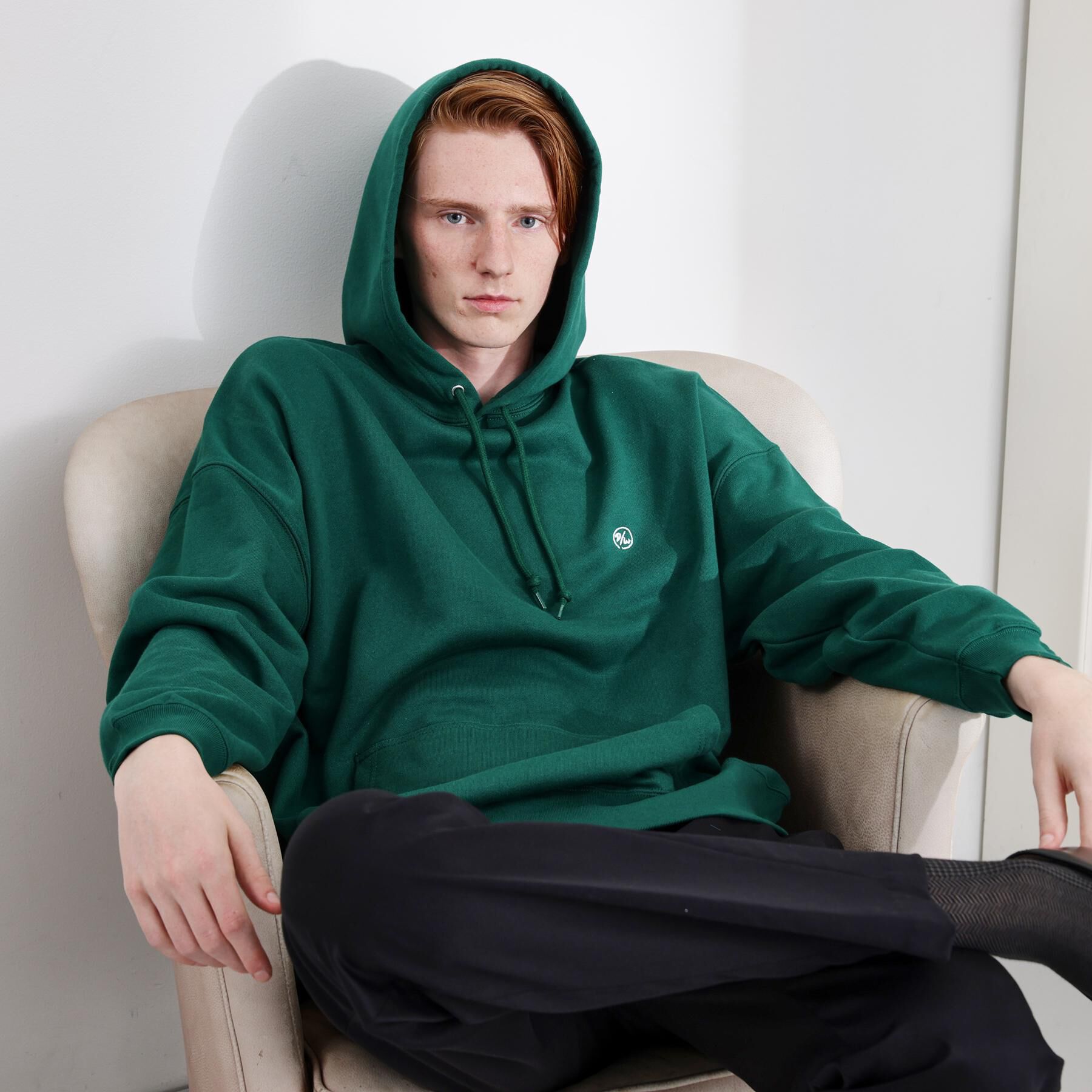 TAKEO KIKUCHI「【LIMITED】ワンポイント刺繍スウェットパーカー」|パーカー|