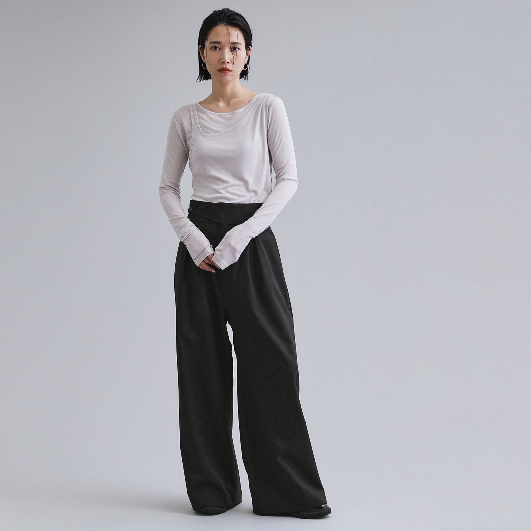 OPAQUE.CLIP「【es】ハイウエストタックワイドパンツ【洗濯機洗い可】」|その他|