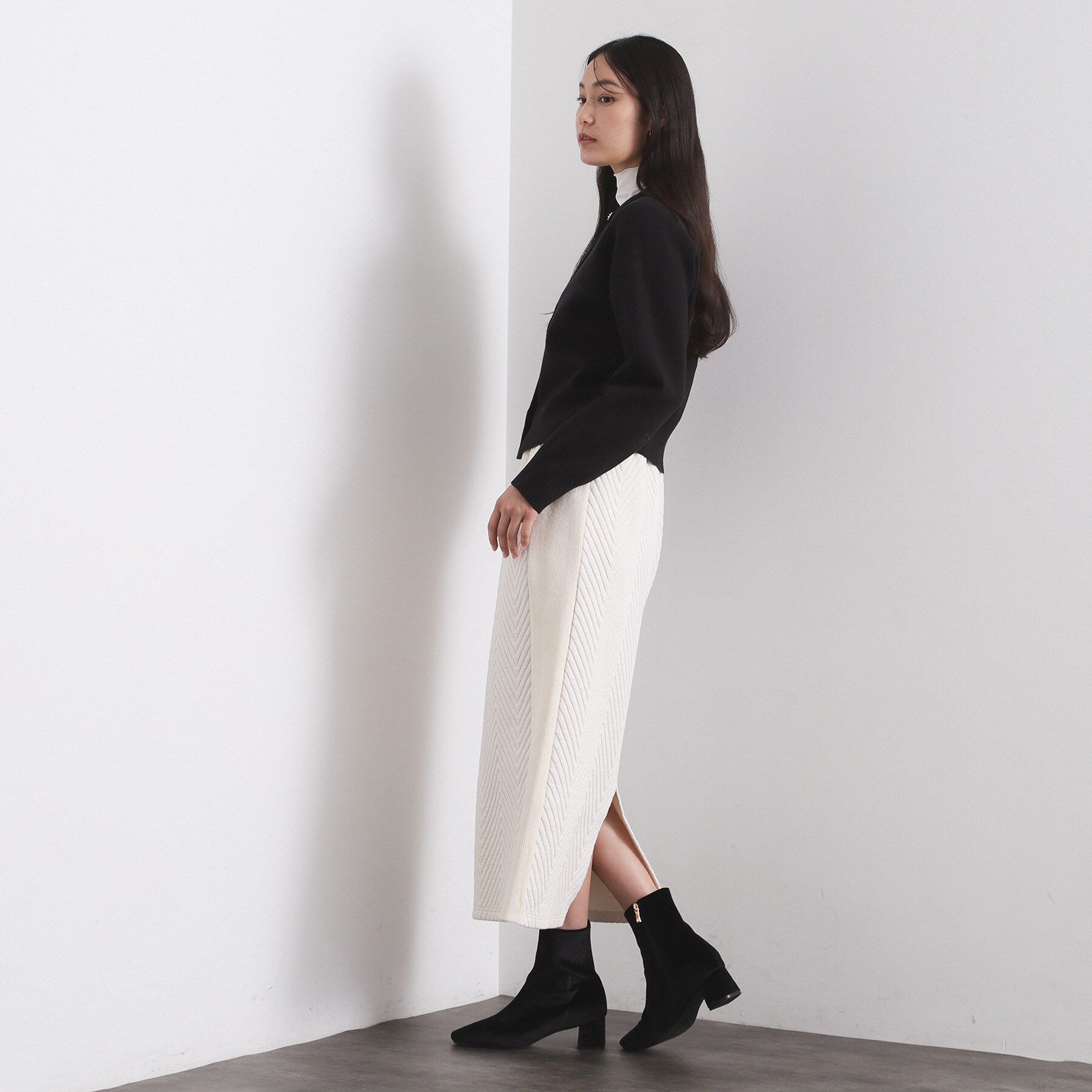 OPAQUE.CLIP「フェイクパールビジューボタンニットカーディガン【洗濯機OK】」|カーディガン|