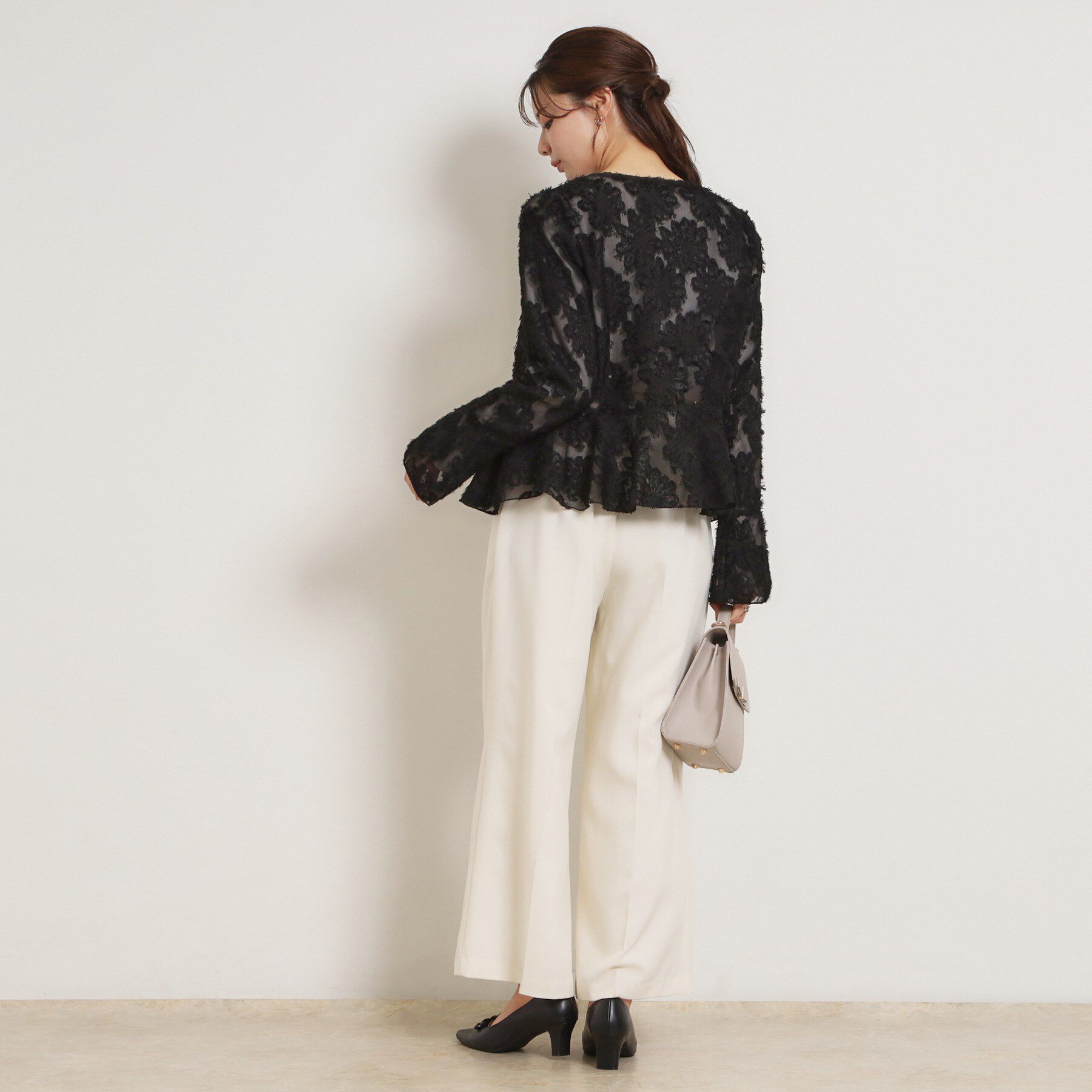 Couture broach「ペプラムフラワーモチーフブラウス」|シャツ・ブラウス|