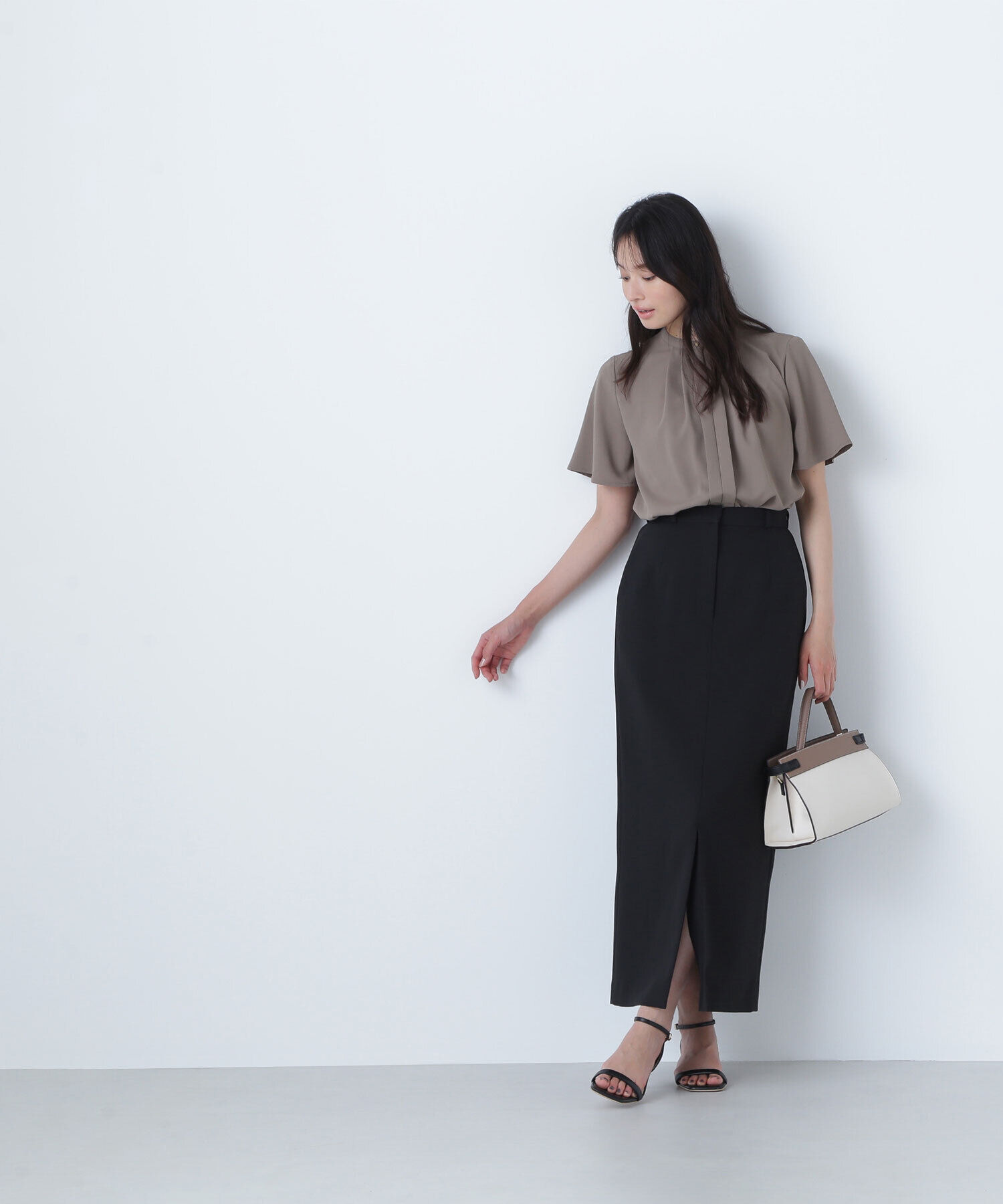  「フロントタックフレアスリーブブラウス」|シャツ・ブラウス|