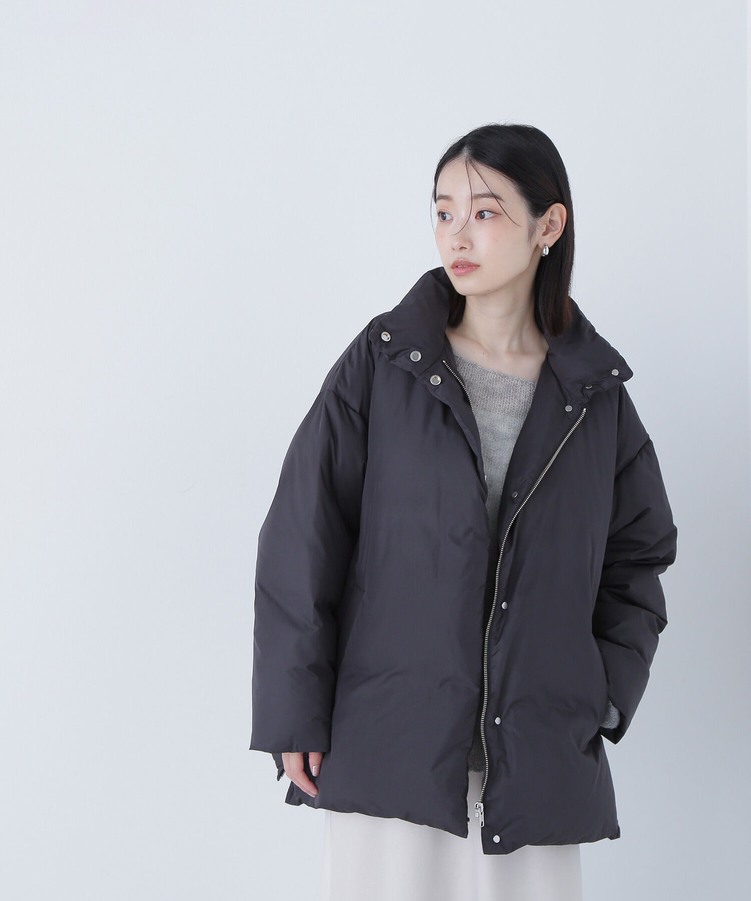  「シームレスミドルダウン」|ブルゾン・スタジャン|