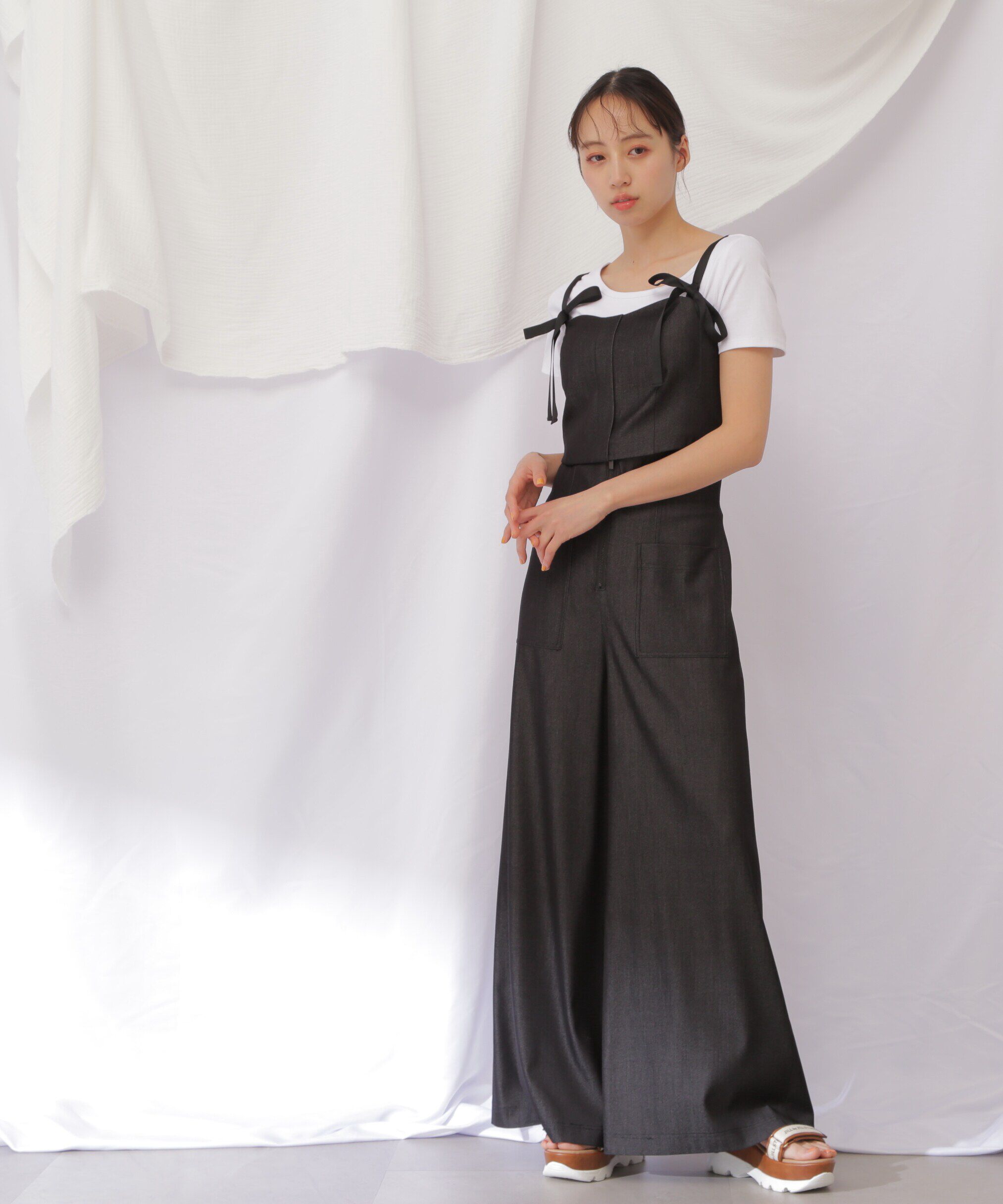  「《JILL by BASIC》カップ付きTシャツ」|Tシャツ・カットソー|