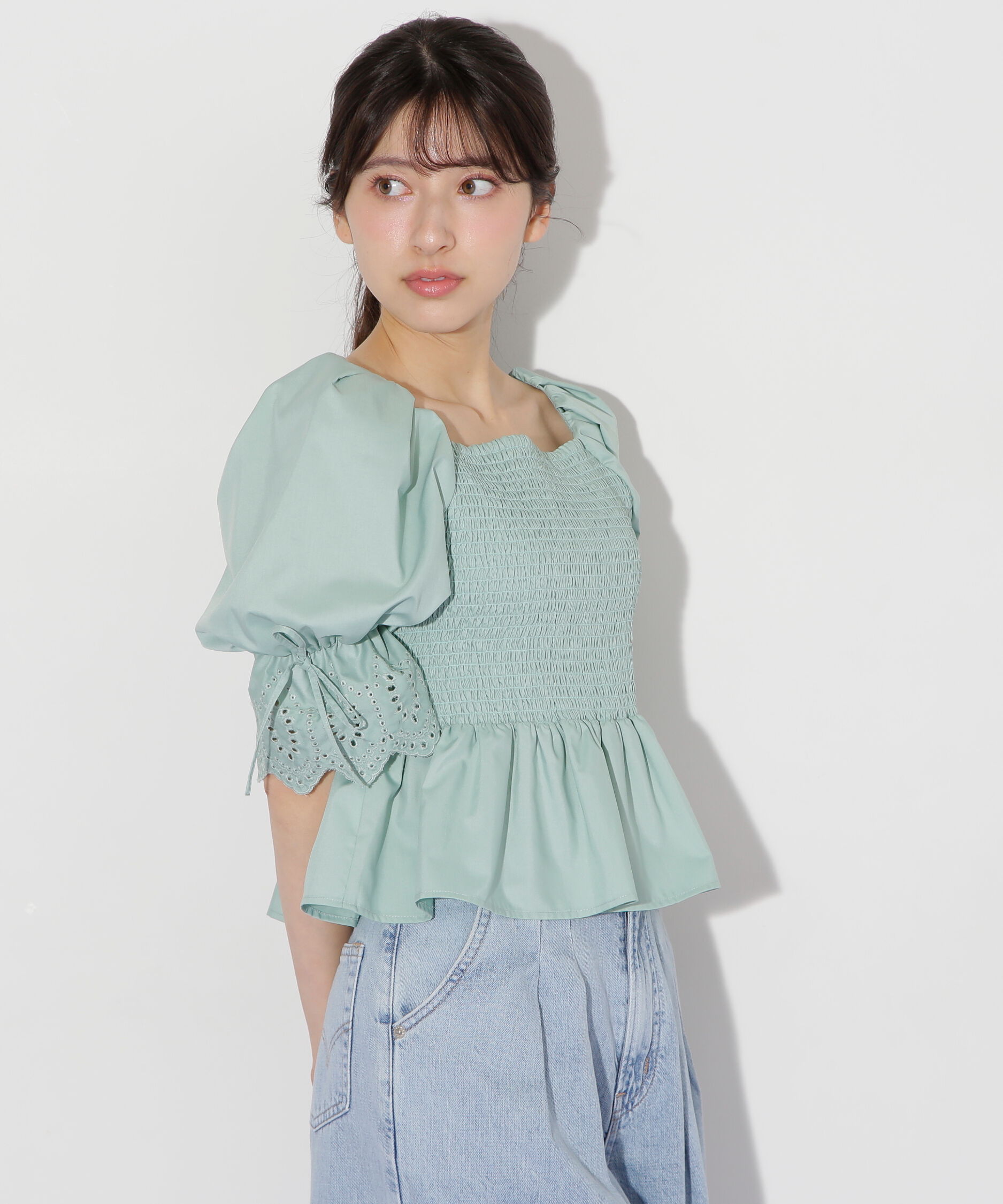  「エンブロイダリーパフブラウス」|シャツ・ブラウス|