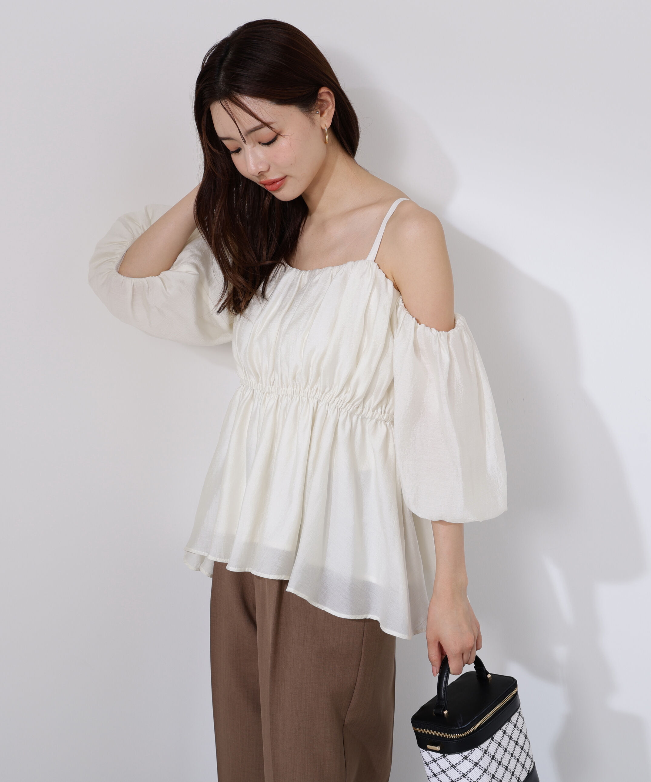 PROPORTION BODY DRESSING「シャーリングオフショルブラウス」|シャツ・ブラウス|