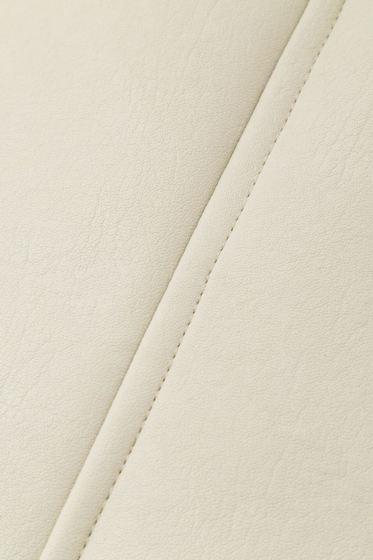  「フォームートンライダースベスト」|ブルゾン・スタジャン|