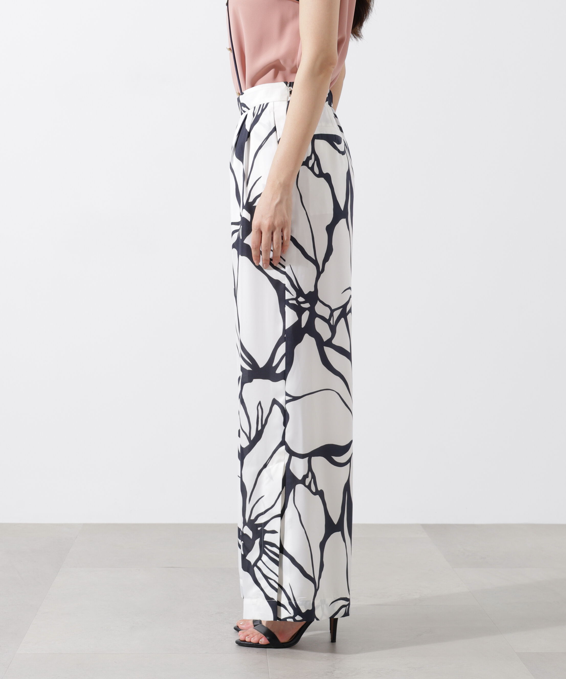  「アートフラワープリントパンツ」|その他|