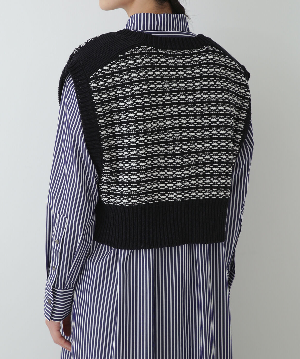  「◆ジャカードＶネックベスト」|ニット・セーター|