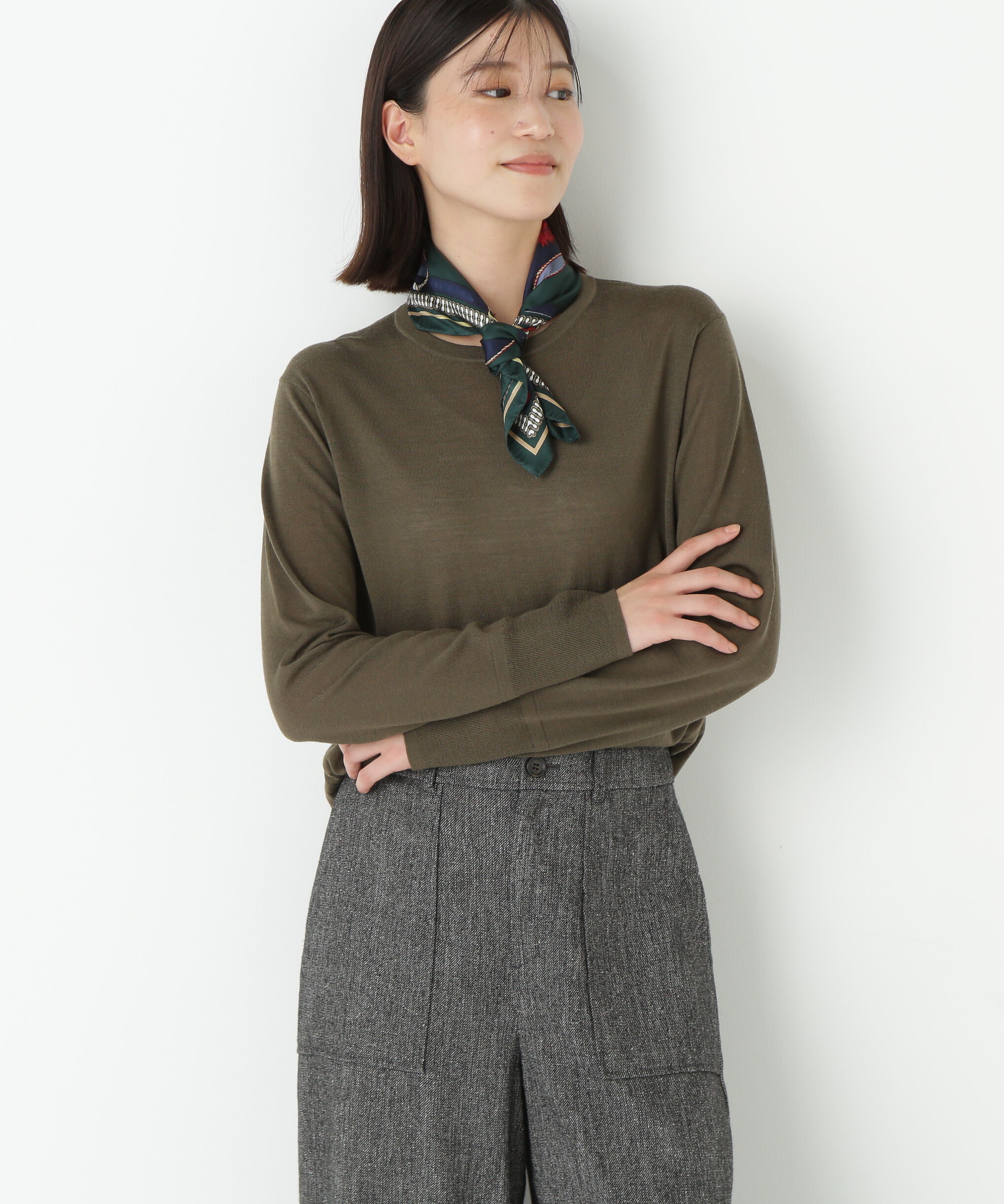  「◆クリアウールクルーネックニット」|ニット・セーター|カーキ