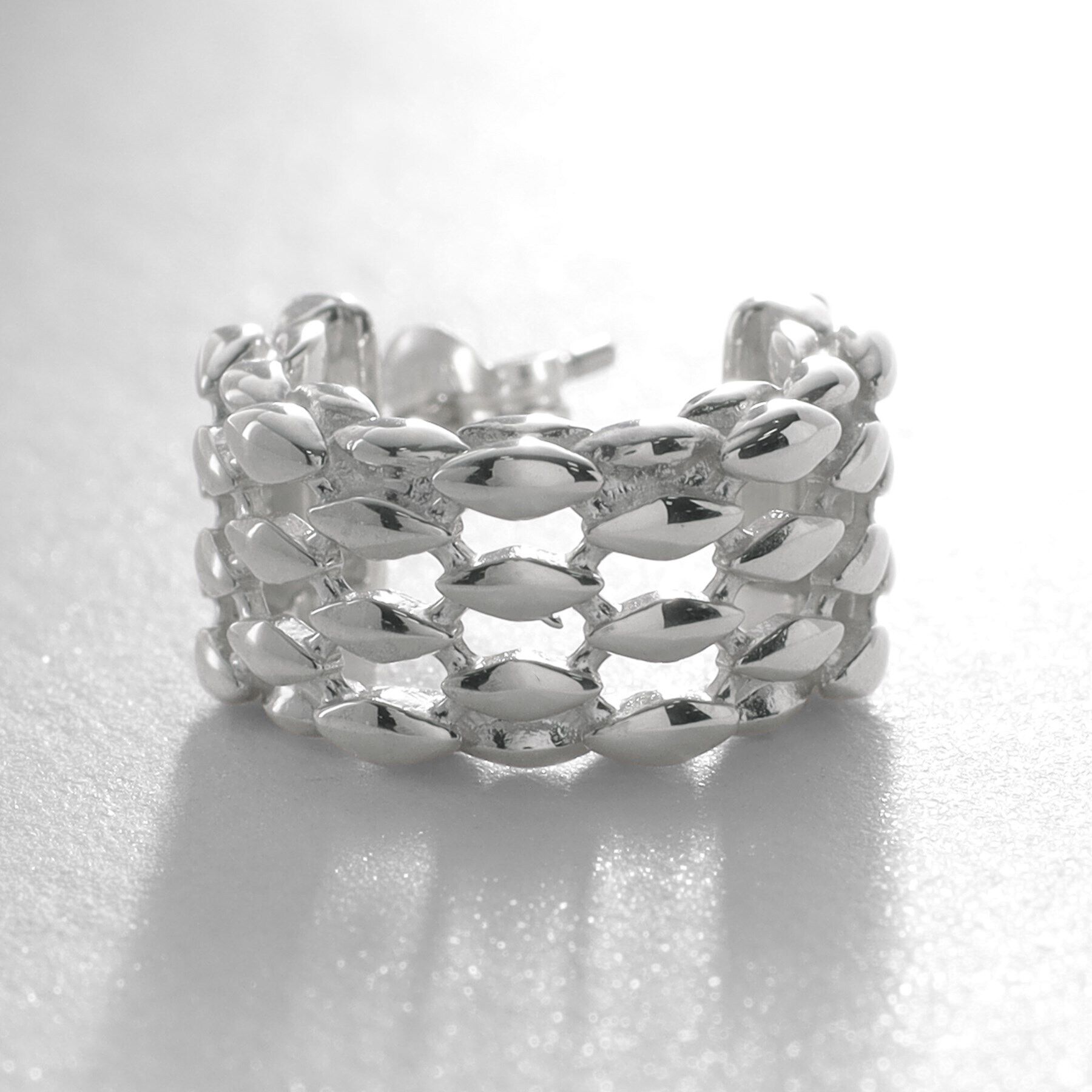 COCOSHNIK ONKITSCH「シルバー スモールフープ マーキスメッシュ ピアス」|ピアス|