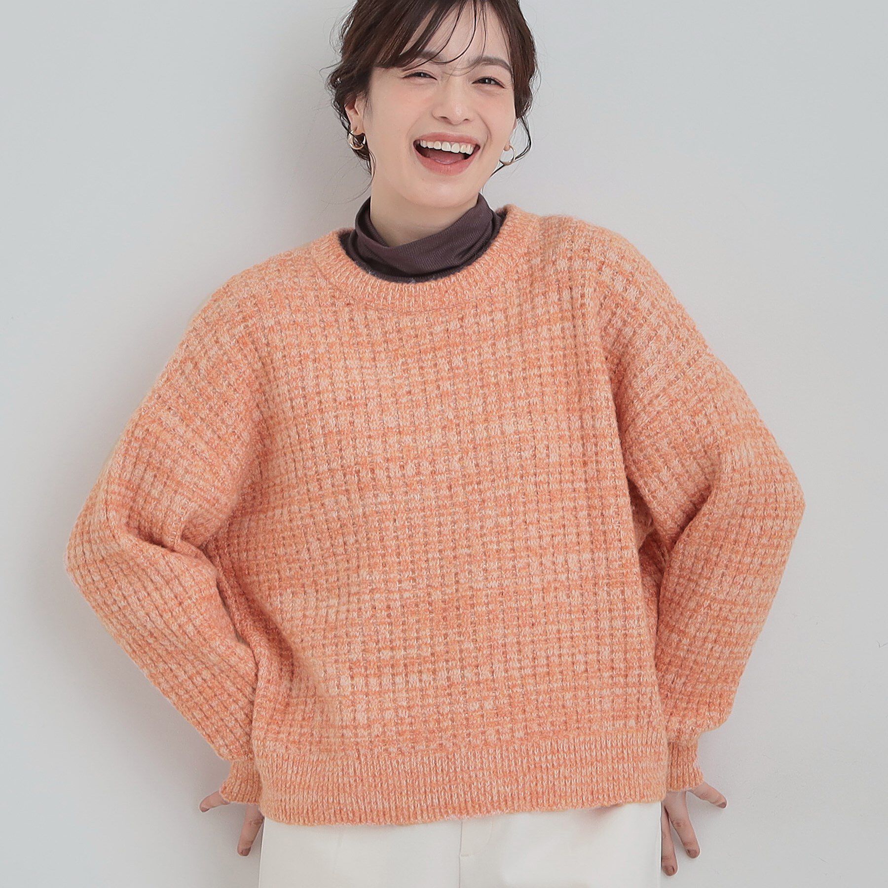 SHOO･LA･RUE「【洗濯機可】ふわふわミックスカラーニット」|ニット・セーター|オレンジ(067)