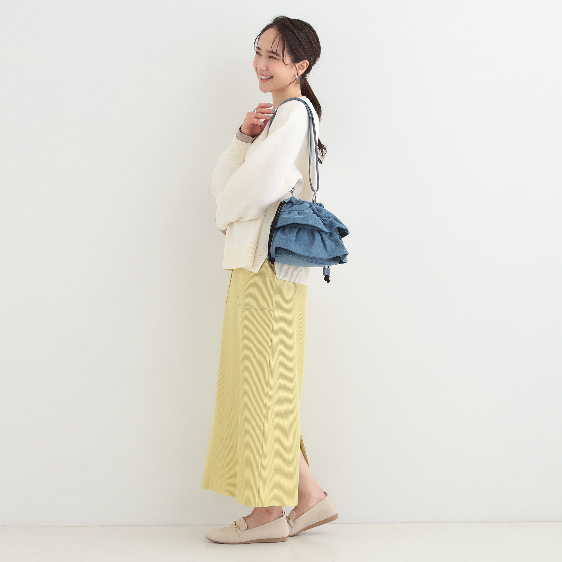 SHOO･LA･RUE「デニム巾着ショルダーバッグ」|ショルダー・メッセンジャー|