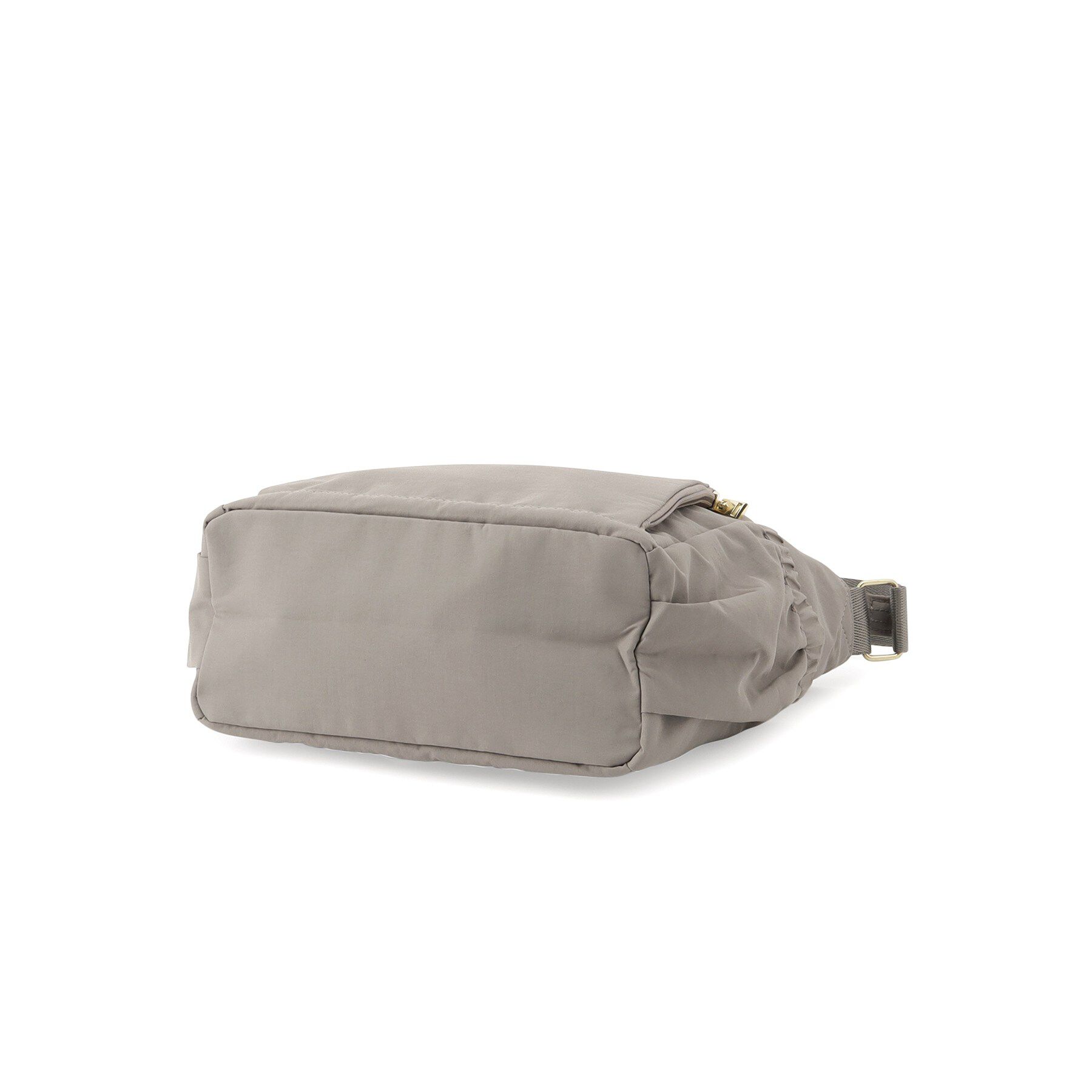 SHOO･LA･RUE「【撥水】縦ファスナー8ポケットショルダーバッグ」|ショルダー・メッセンジャー|