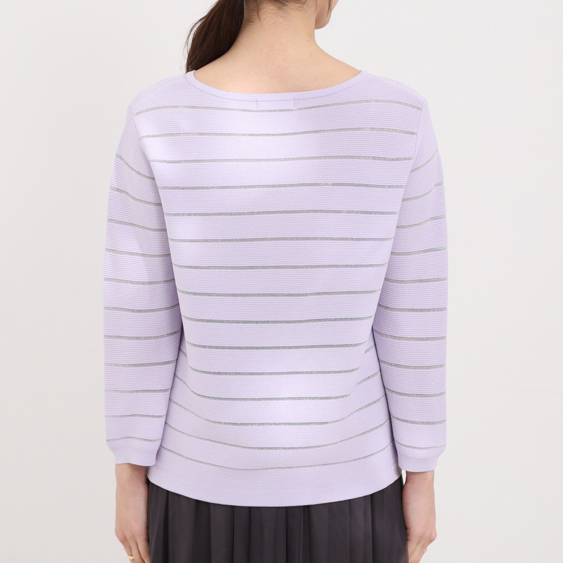 SHOO･LA･RUE「【洗える】デコルテがきれいに見えるVネックラメボーダーニット」|ニット・セーター|