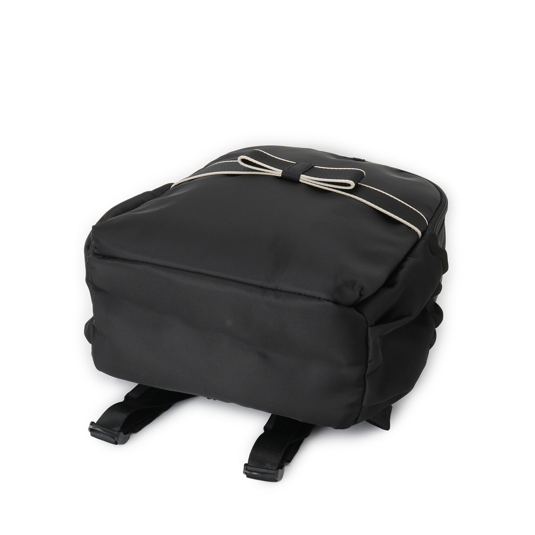 ITS&rsquo;DEMO「【A4対応／6ポケット】リボンモチーフリュック」|リュック|