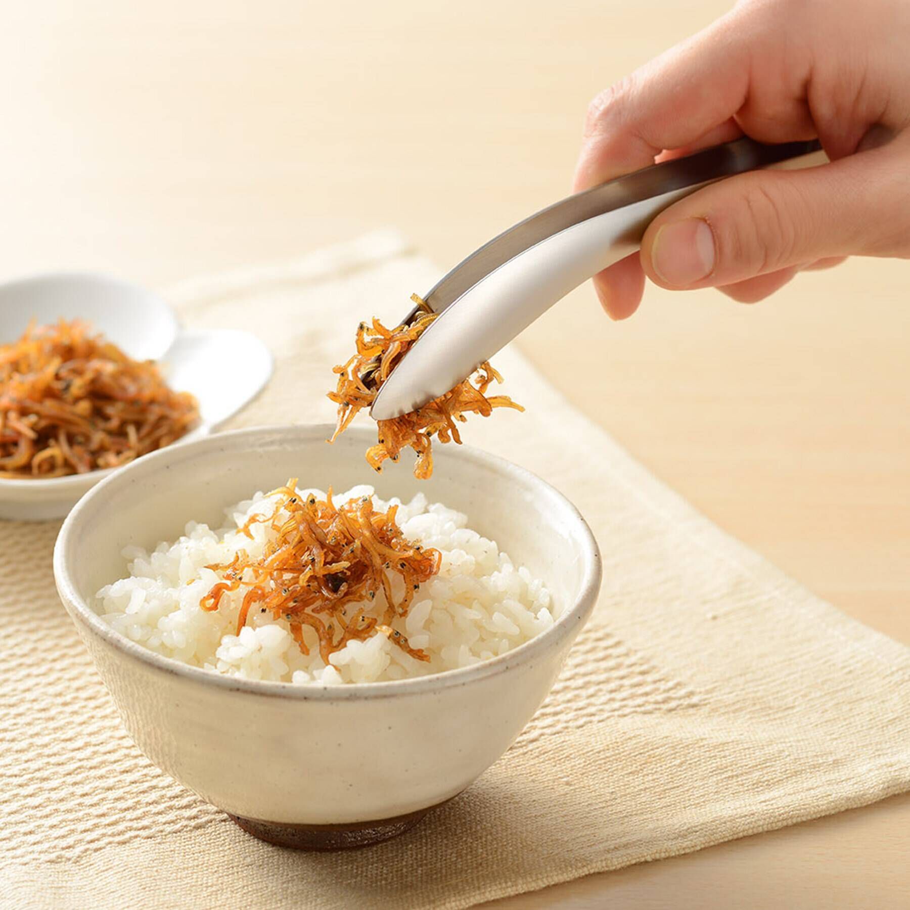 212 KITCHEN STORE「ごはんのおともトング ＜leye レイエ＞」|食器・キッチングッズ|