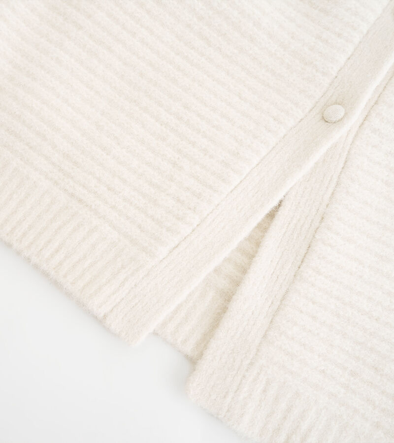 オオカミとフクロウ「オオカミとまるい羊のチャーミー」|カーディガン|