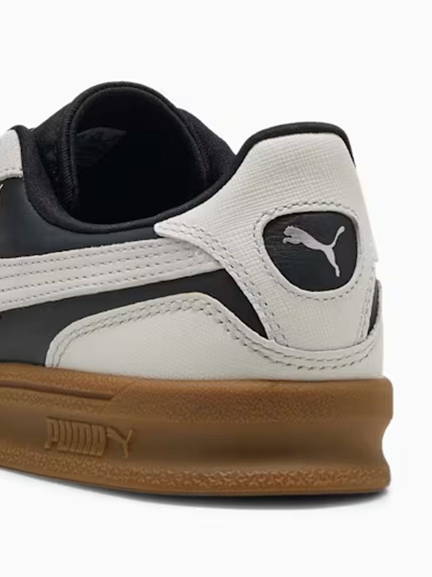 PUMA「【emmi&times;PUMA】Indoor Quiet Lux Wns」|スニーカー|