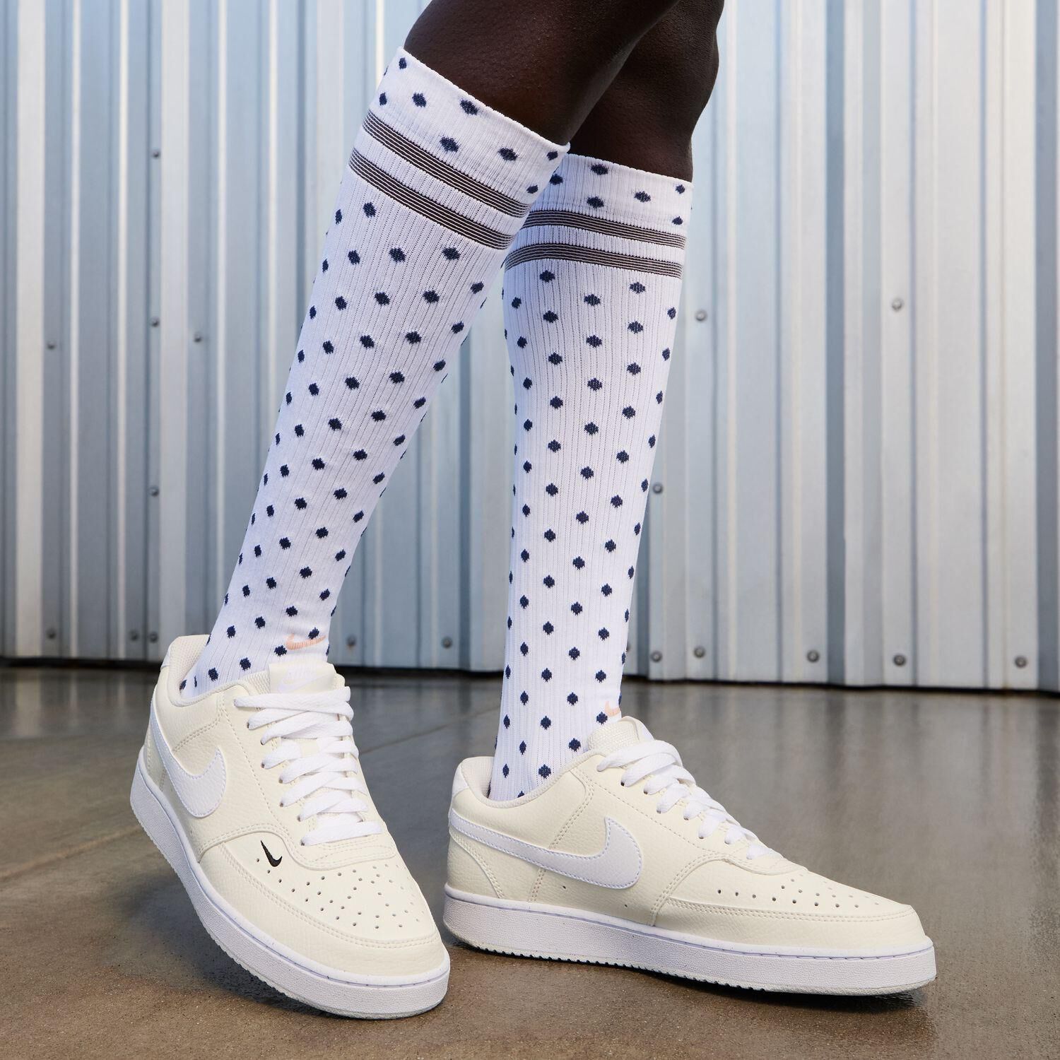 NIKE「【NIKE】W COURT VISION LO NN」|スニーカー|