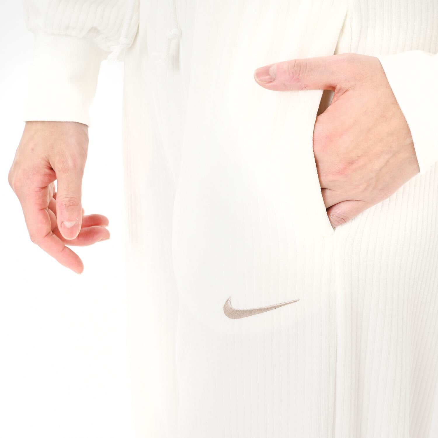 NIKE「【NIKE ｳｪｱ】W VLR WIDE PANT XWAP」|チノ|