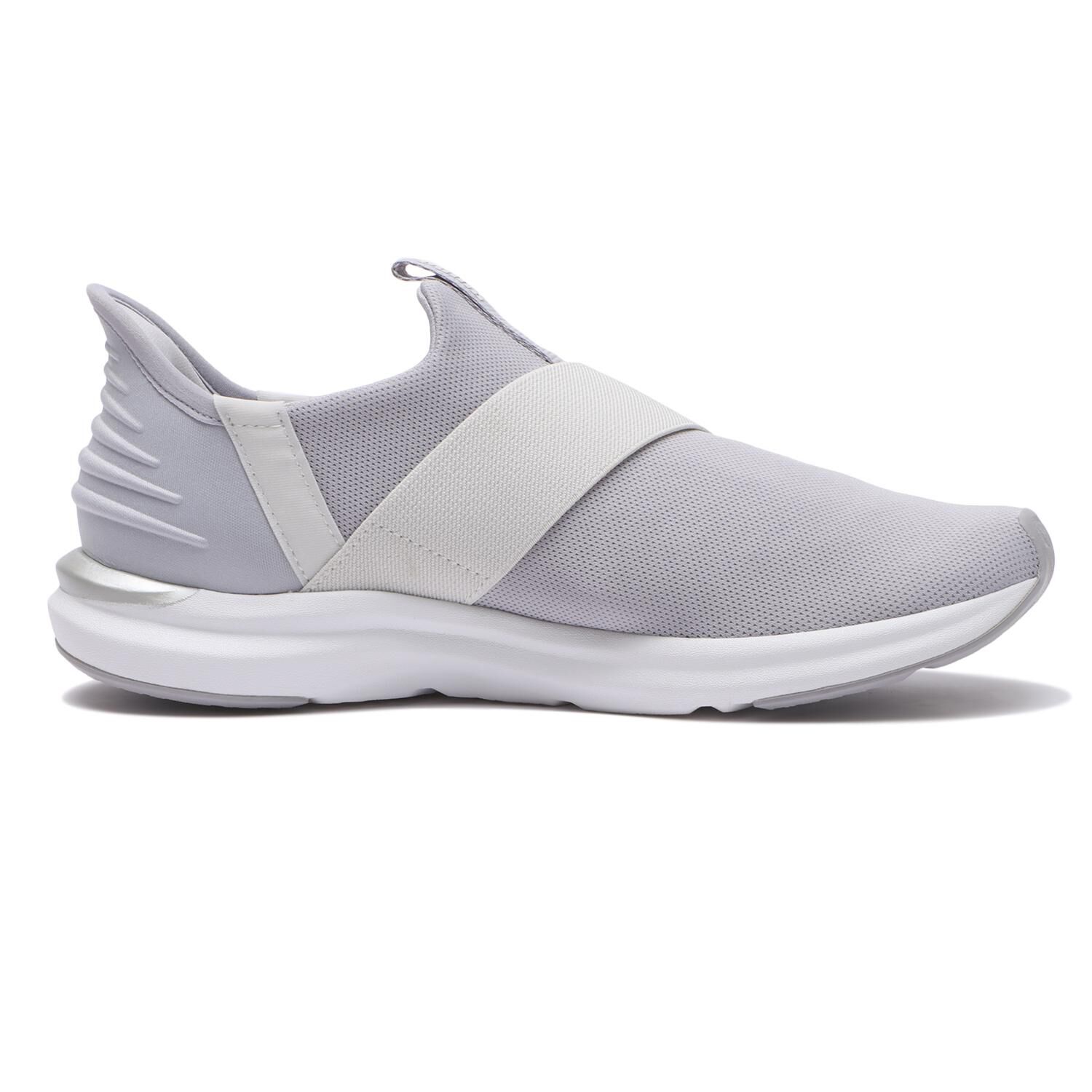 PUMA「【PUMA】W PROWL 3 EASE IN TMO」|スニーカー|