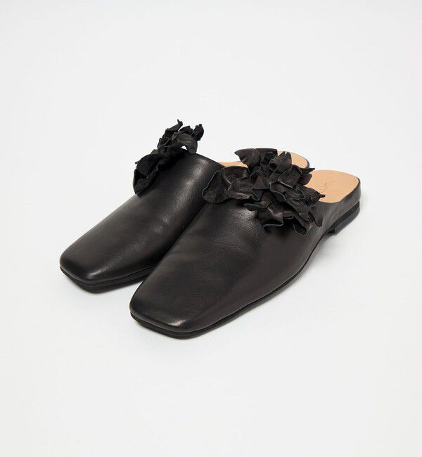 ODETTE E ODILE「コサージュミュール フラット10」|パンプス|