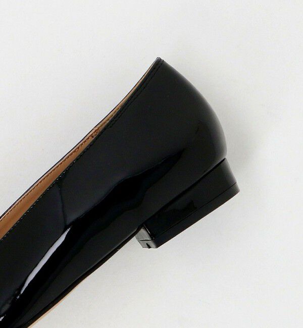 UNITED ARROWS「エナメル レースアップ フラットシューズ」|パンプス|