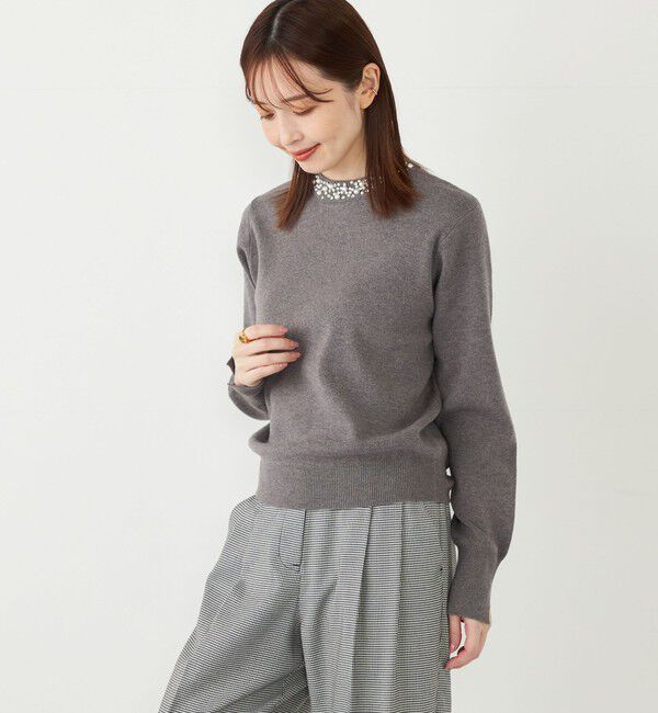 SHIPS Colors 「SHIPS Colors:〈手洗い可能〉ビジュー ネック ニット」|ニット・セーター|グレー