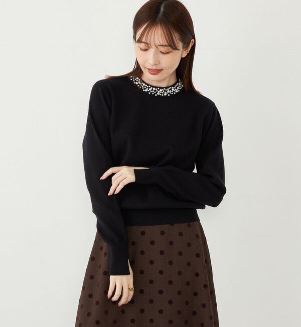 SHIPS Colors 「SHIPS Colors:〈手洗い可能〉ビジュー ネック ニット」|ニット・セーター|