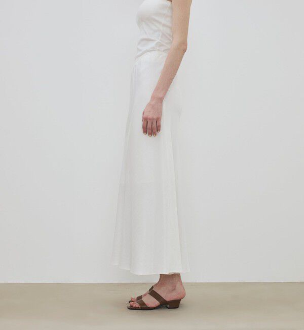 DES PRES「【WEB先行予約】ソフトサテン セミフレアスカート」|フレア|