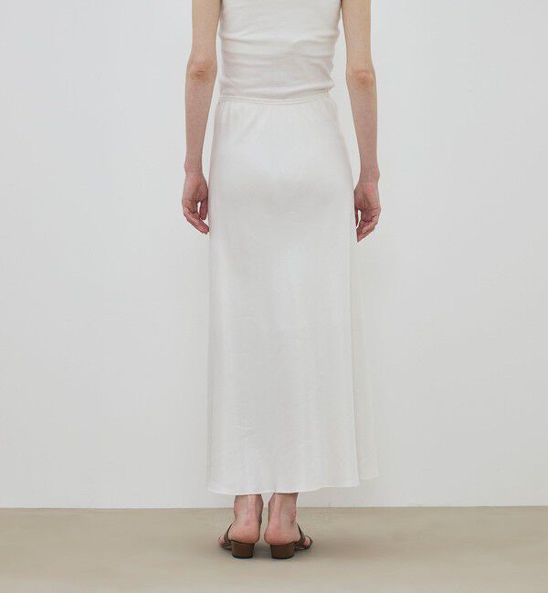 DES PRES「【WEB先行予約】ソフトサテン セミフレアスカート」|フレア|