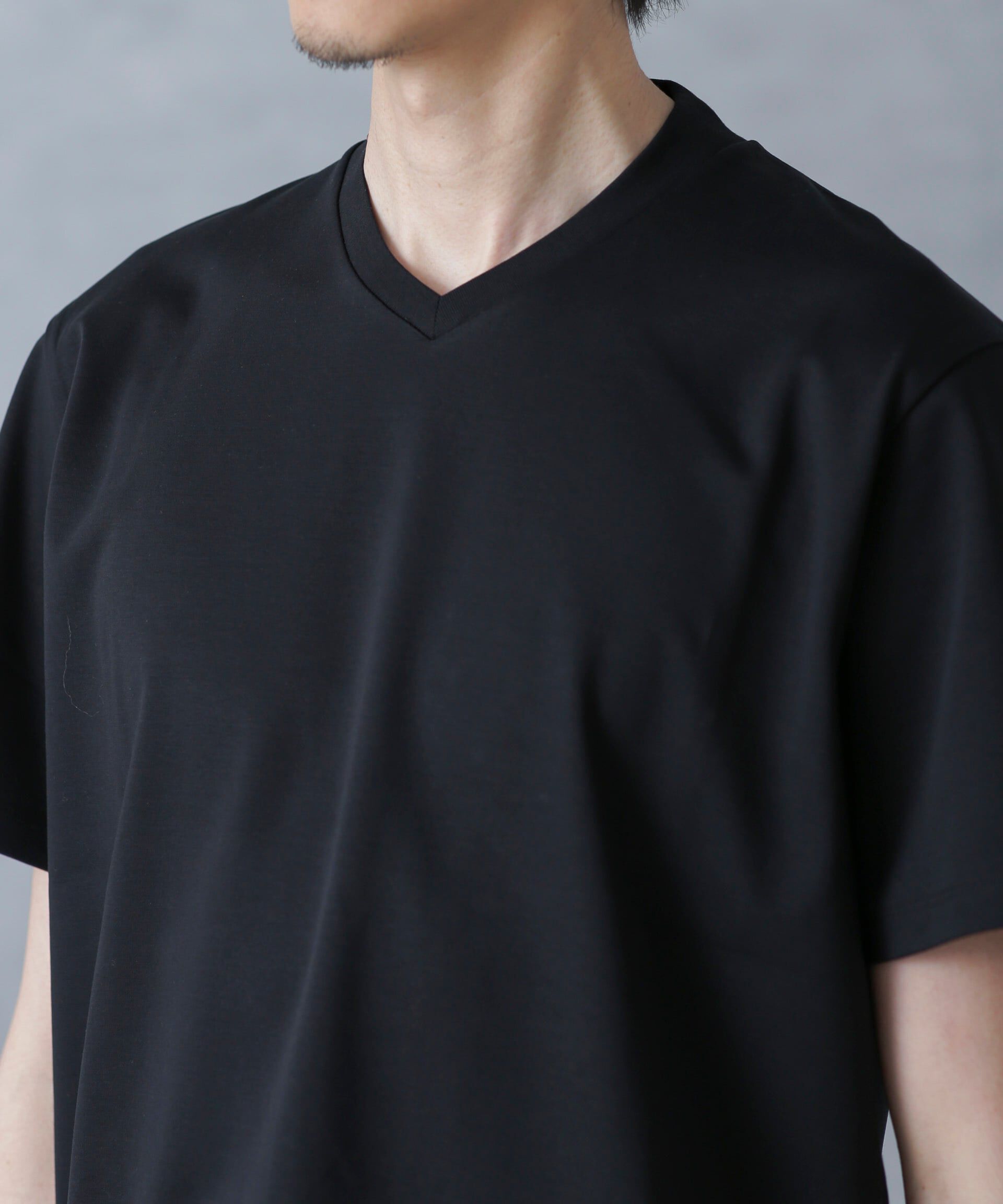 nano･universe「ジャケT(R) プレミアム Vネック 半袖」|Tシャツ・カットソー|