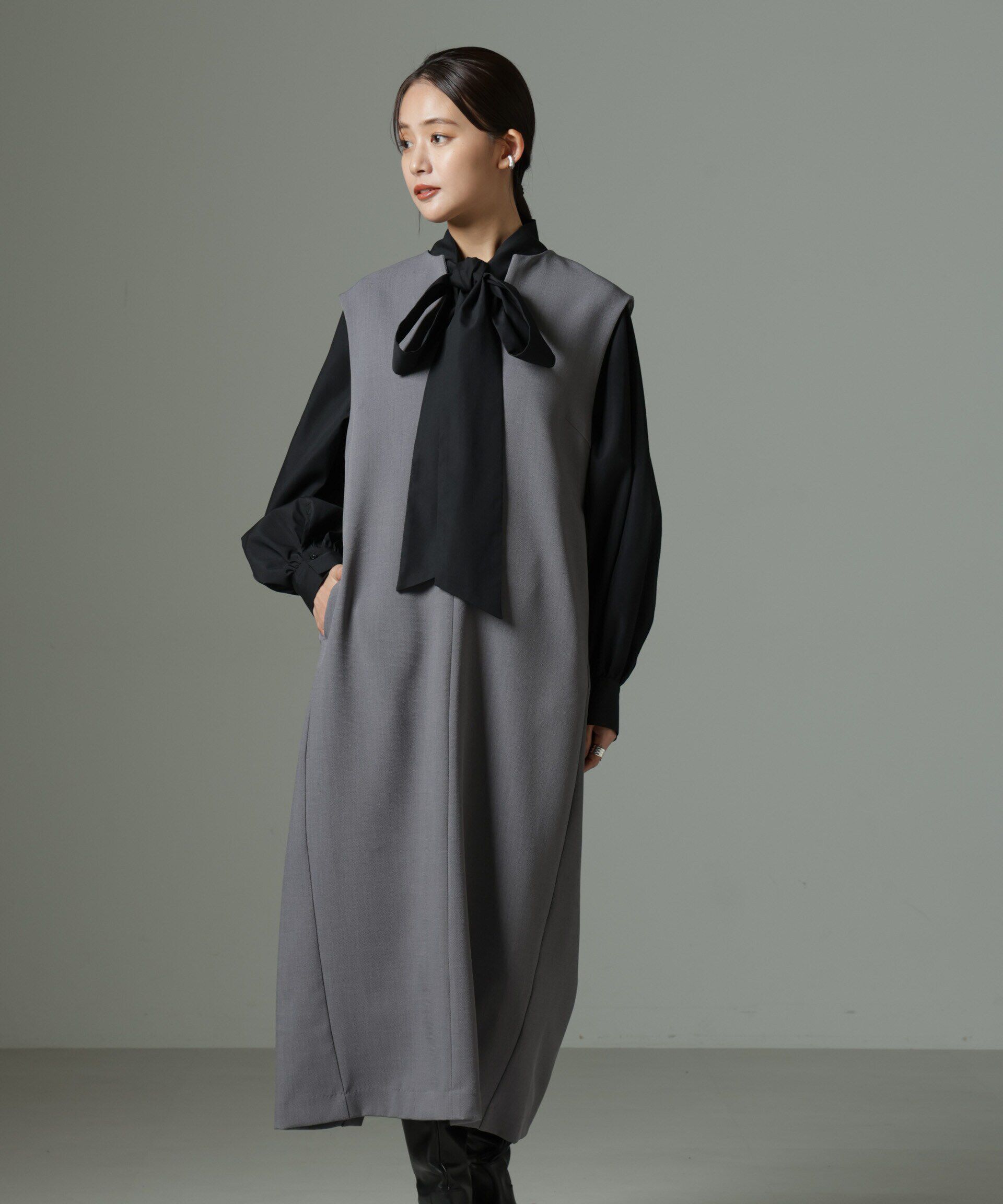 nano･universe「キーネックワンピース」|ワンピース|グレー