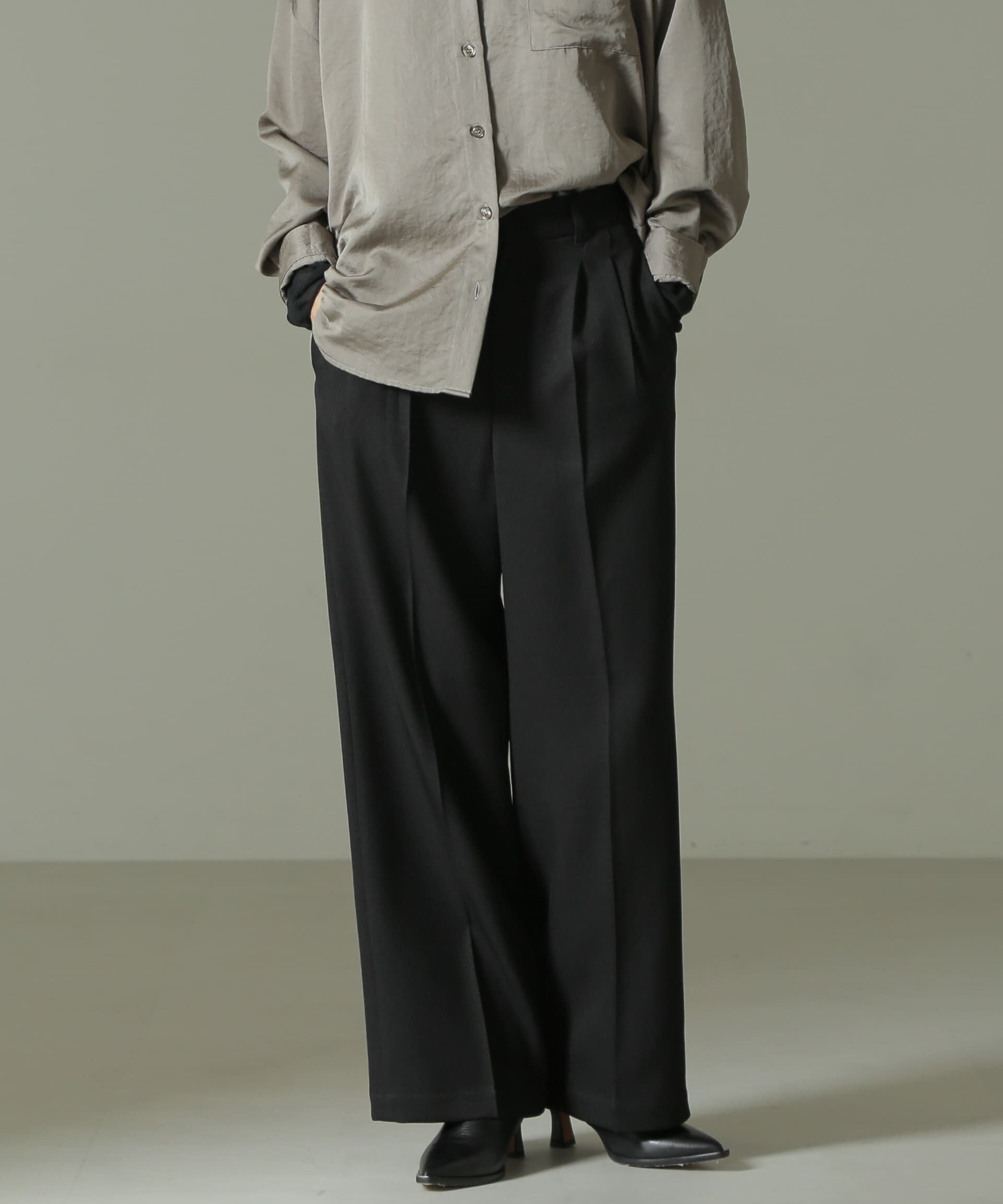 nano･universe「ウールライクタックワイドパンツ」|チノ|