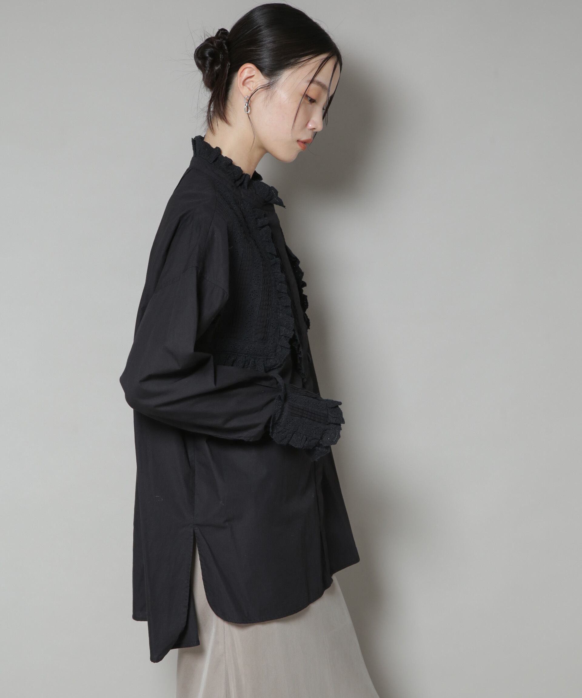 nano･universe「Sara mallika/COTTON PINTUCK LACE BLOUSE」|シャツ・ブラウス|