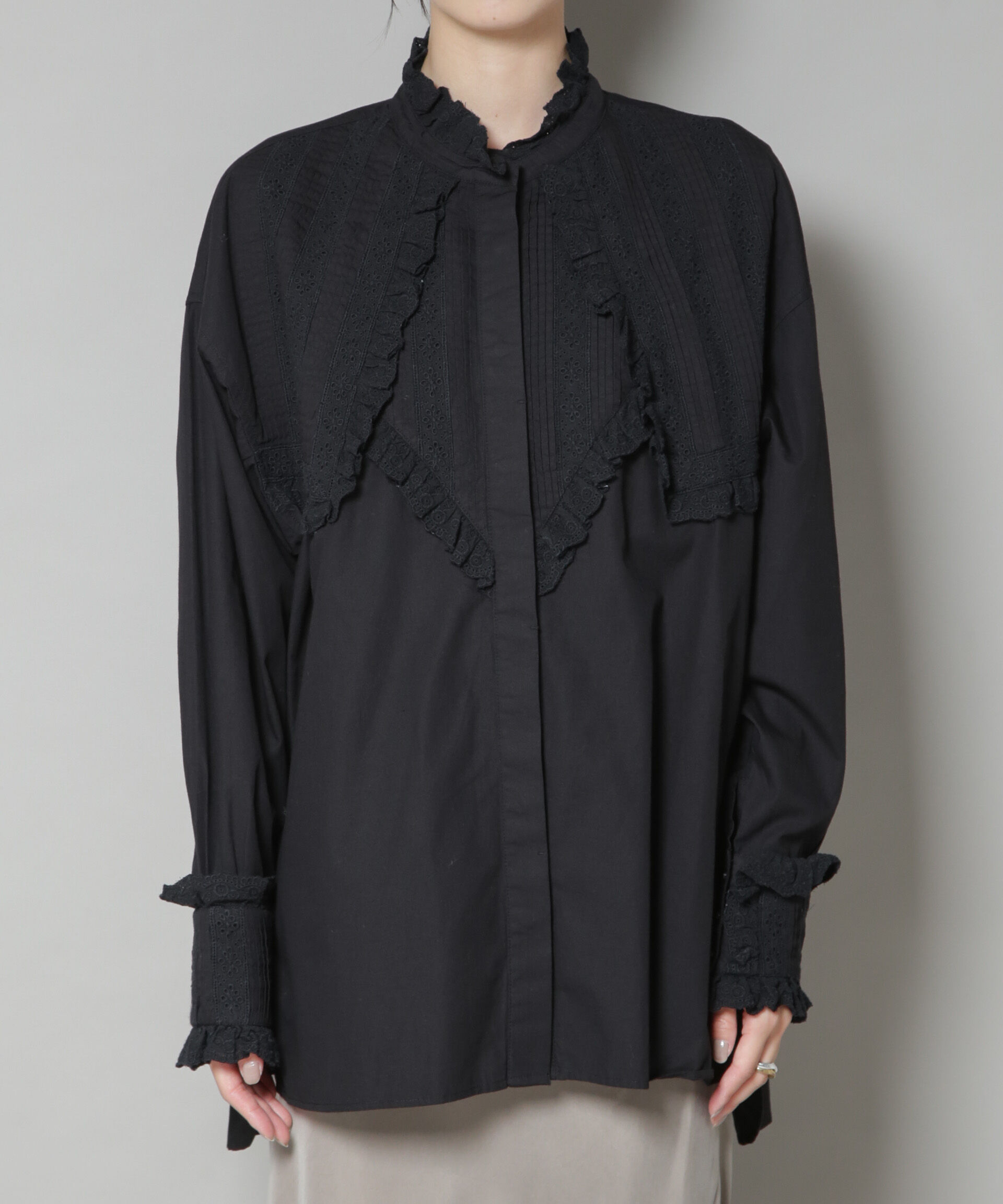 nano･universe「Sara mallika/COTTON PINTUCK LACE BLOUSE」|シャツ・ブラウス|