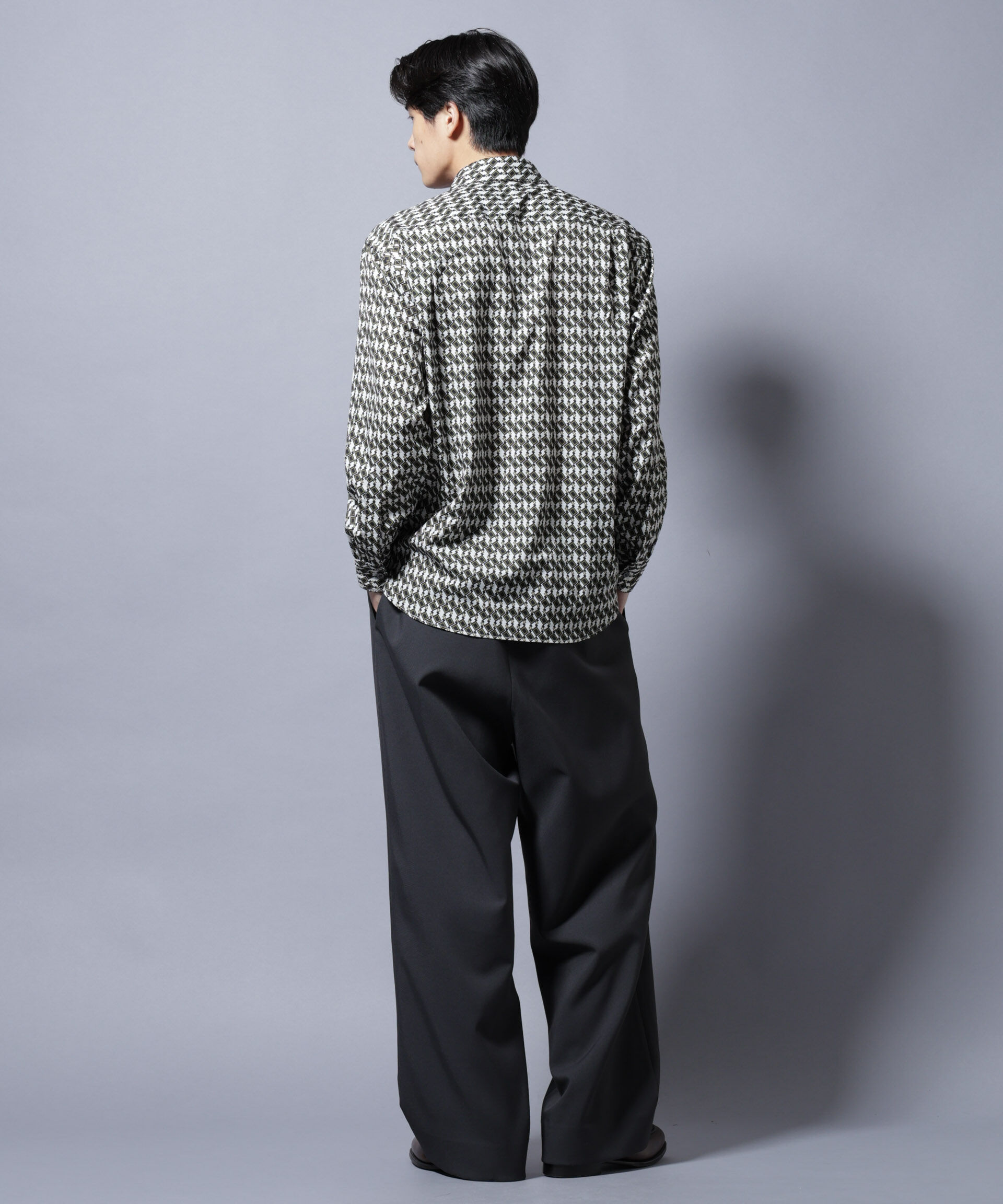 nano･universe「「EDITORIAL PRINT」シルキータッチシャツ」|シャツ・ブラウス|