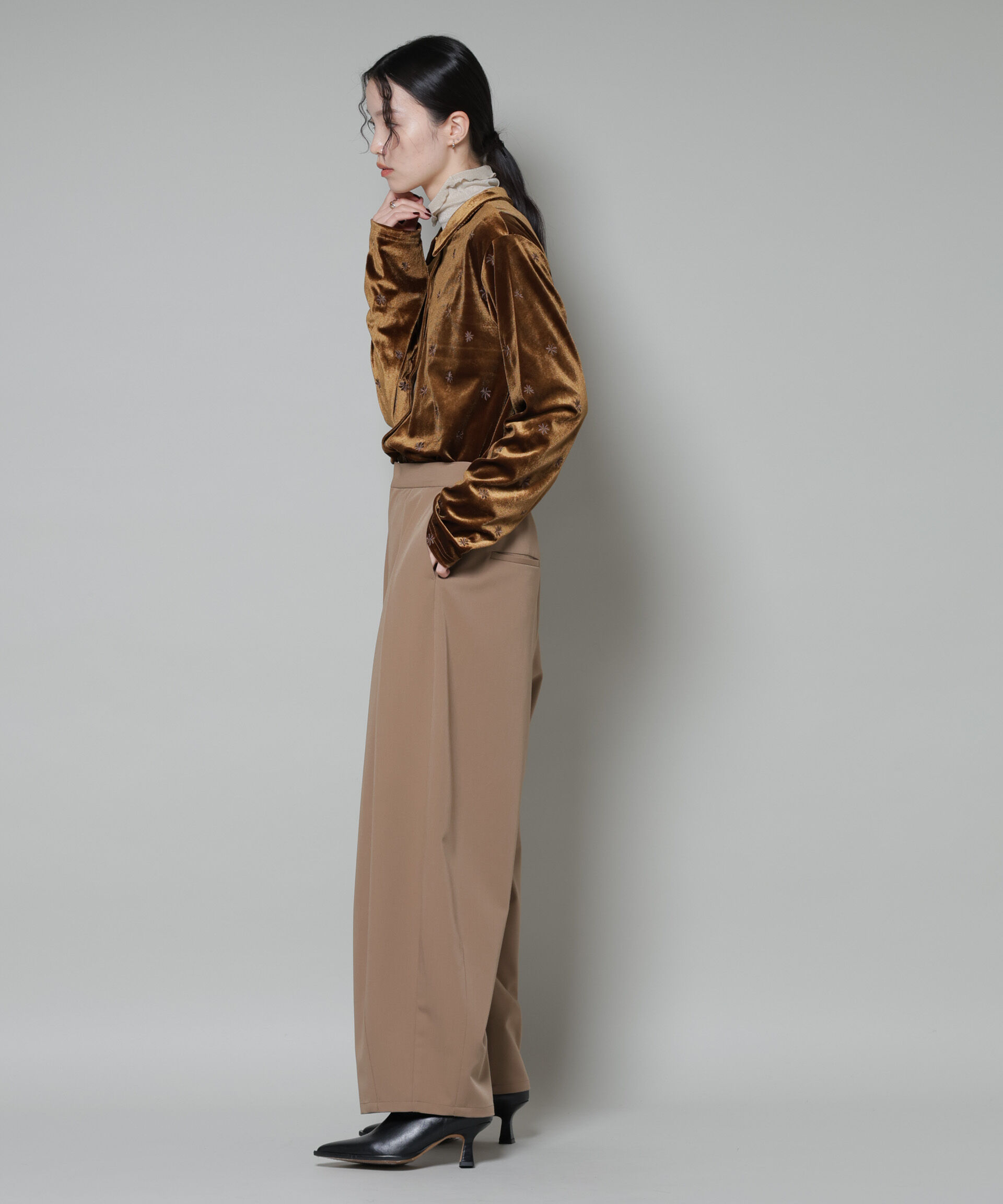 nano･universe「刺繍ベロアカットシャツ(セットアップ可)」|Tシャツ・カットソー|