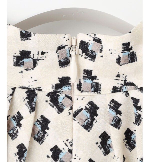 23区「モダンアートプリントギャザーブラウス」|シャツ・ブラウス|