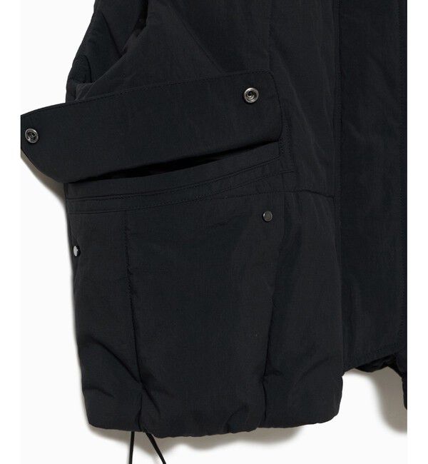 LACOSTE「クロップド丈 撥水 THERMORE中綿 ジップアップベスト」|ダウンベスト・ベスト|