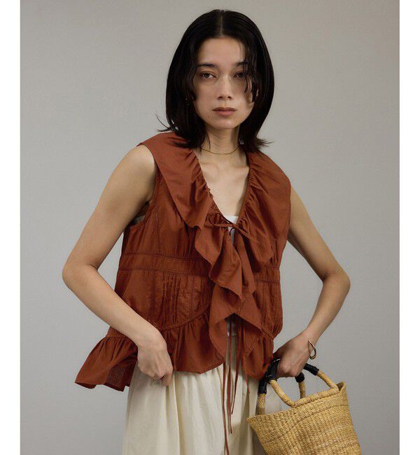 SALON adam et rope'「【WEB限定】フロントリボンフリルタンク / フリルジレ」|シャツ・ブラウス|
